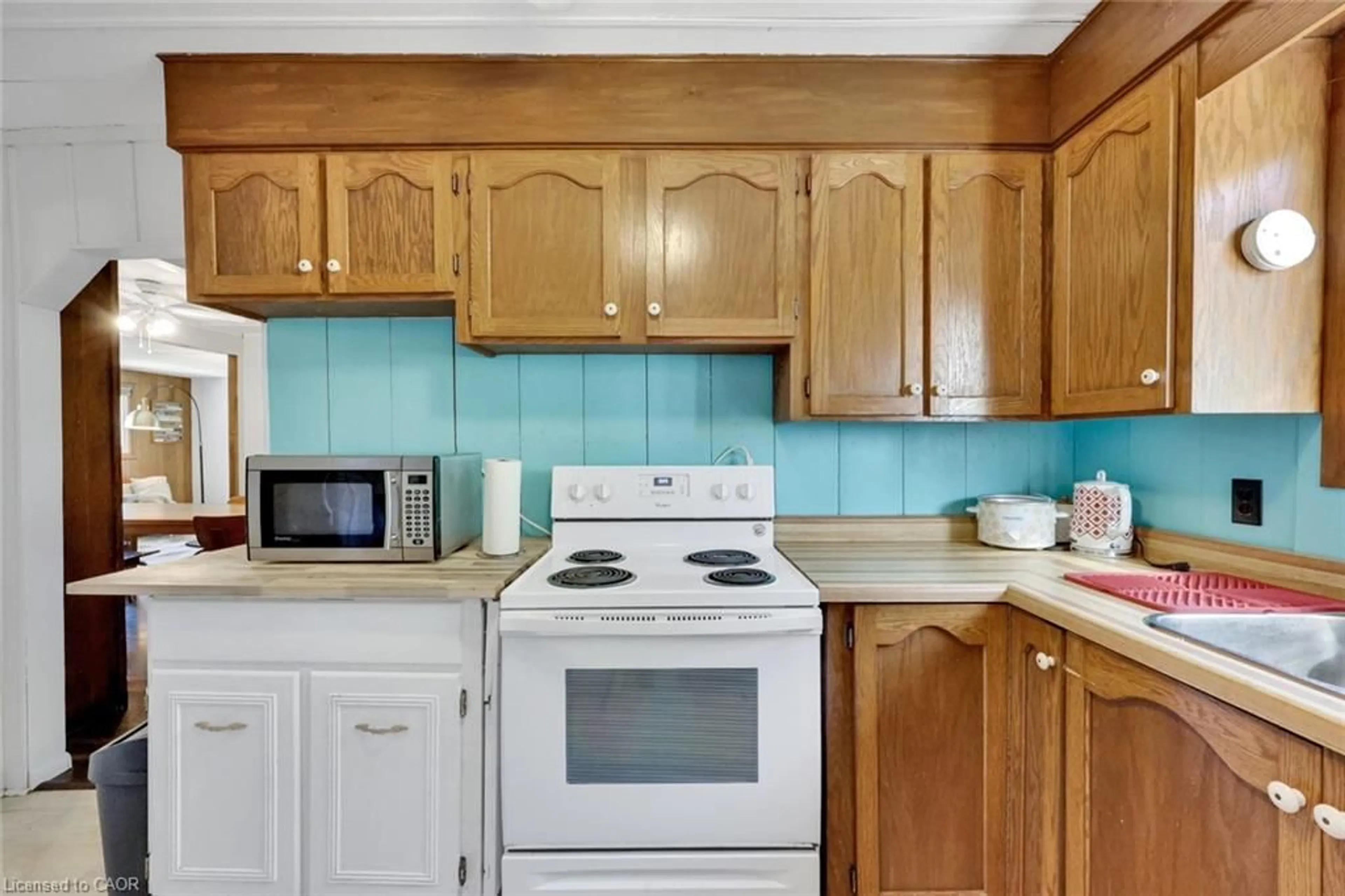 Standard kitchen, unknown for 11 Snooks Dr, Turkey Point Ontario N3Y 4J9