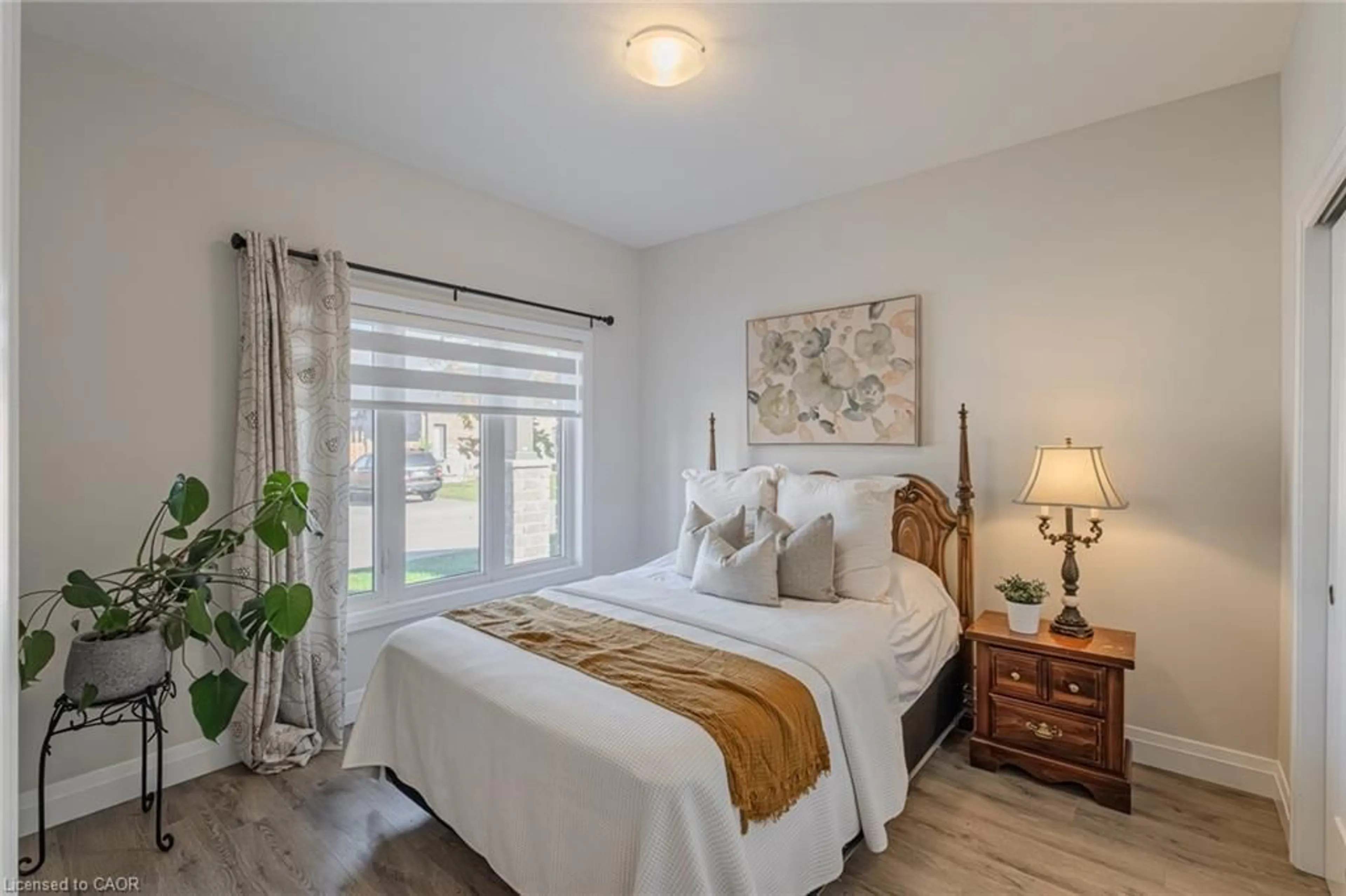 Bedroom with bed, unknown for 8 Waterthrush Lane, Simcoe Ontario N3Y 0E9