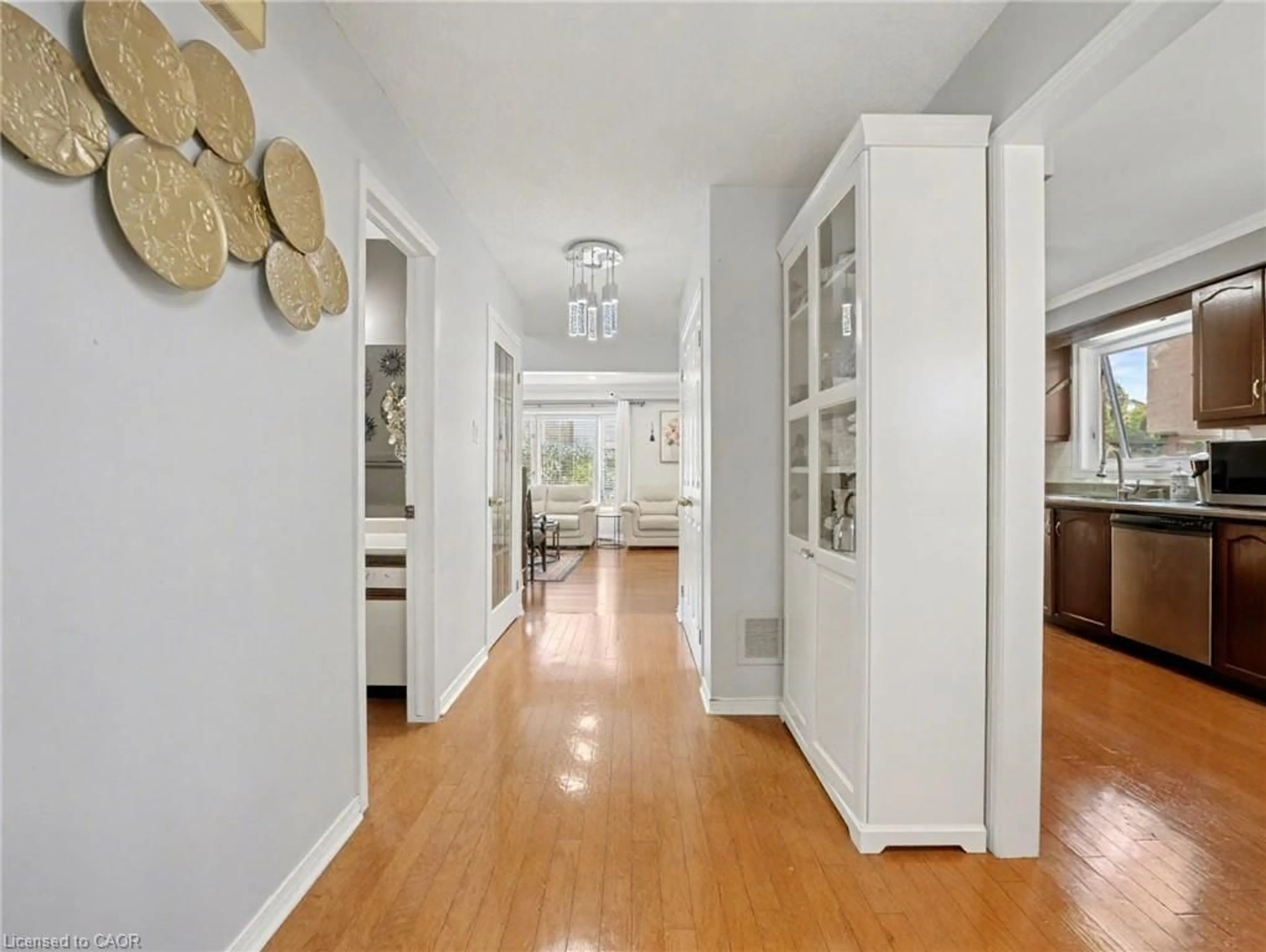 Unknown for 635 Rexford Dr, Hamilton Ontario L8W 3E7