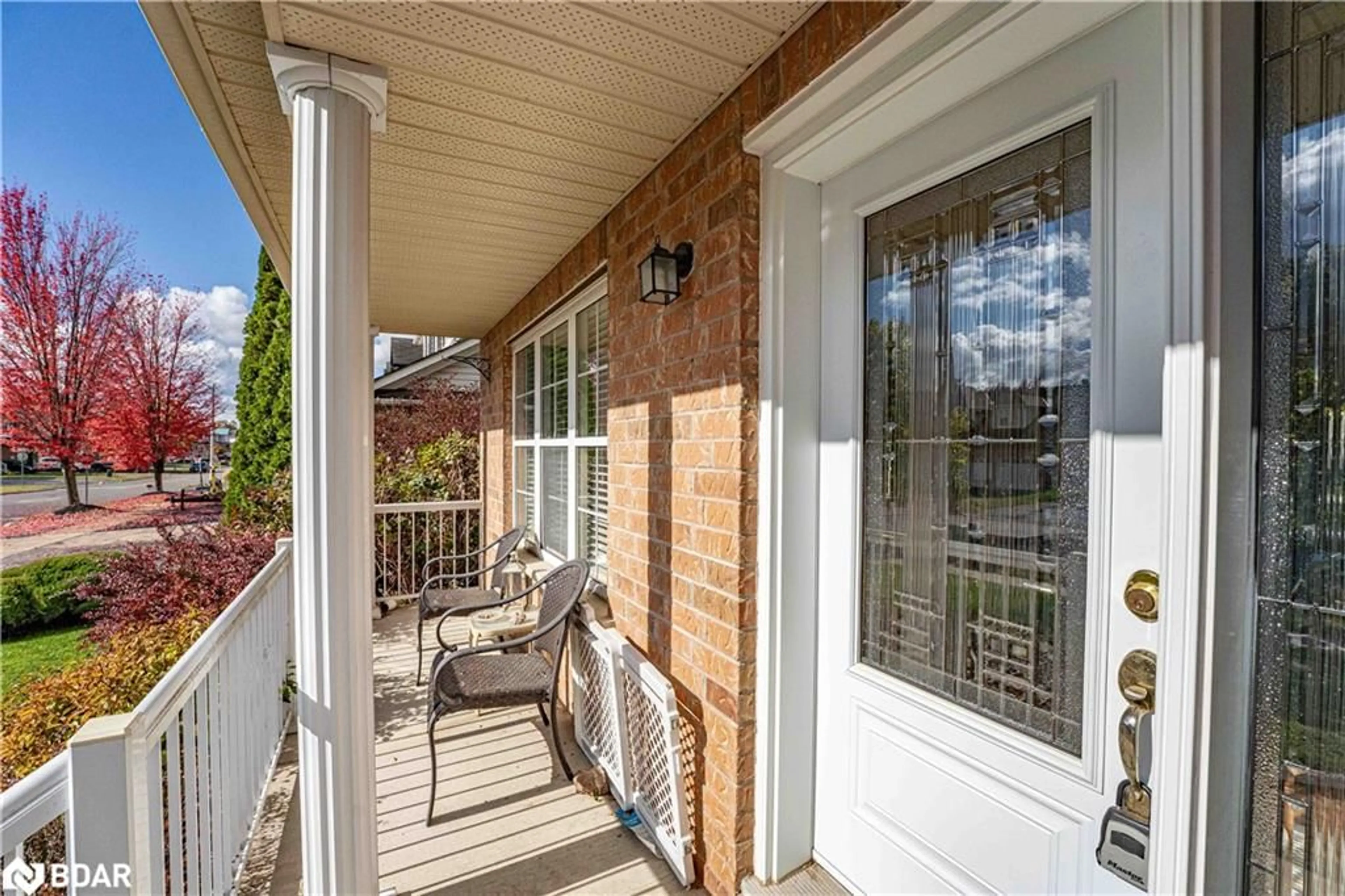 Patio, street for 38 Truax Cres, Angus Ontario L3W 0C2