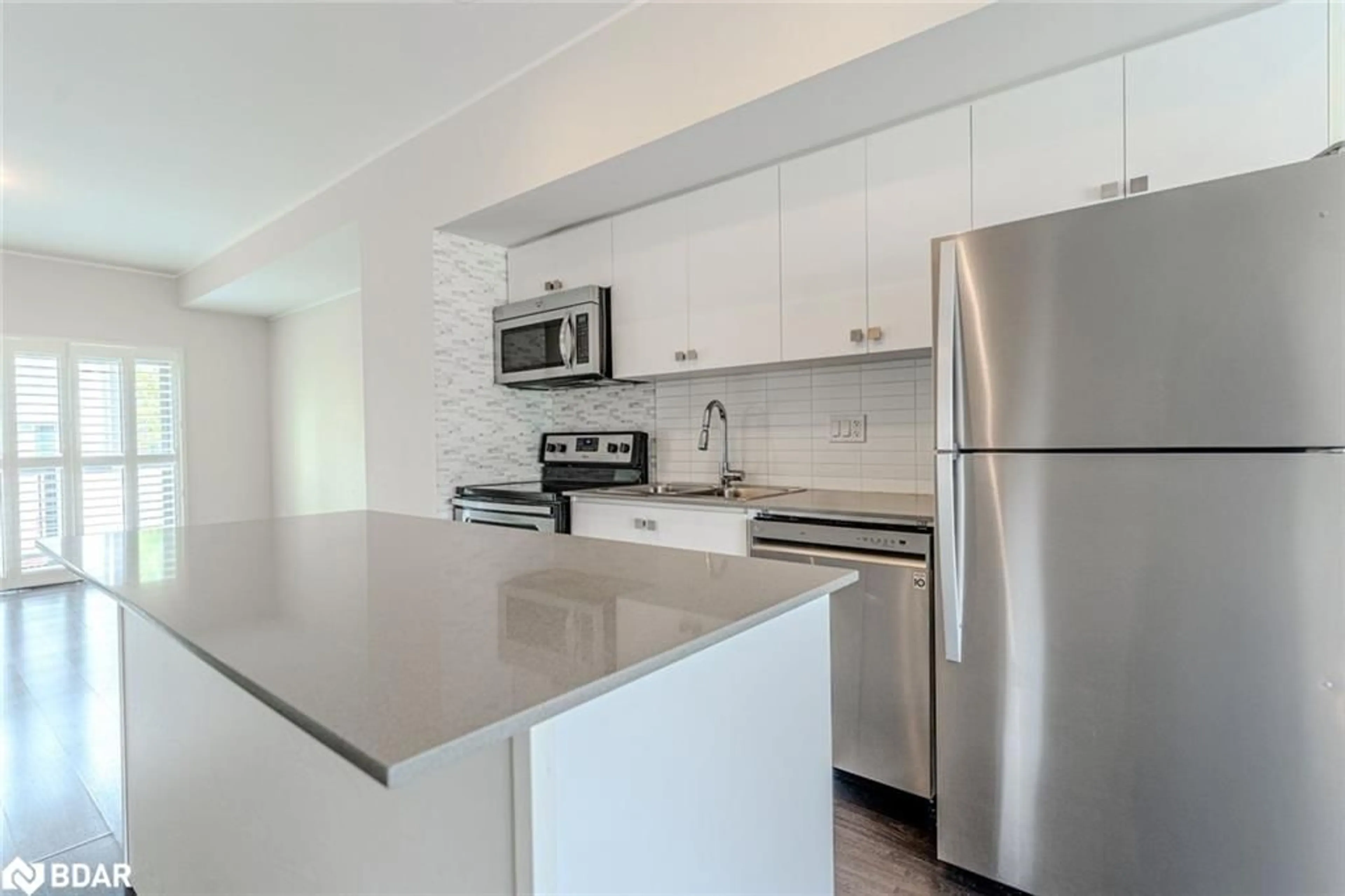 Standard kitchen, unknown for 369 Essa Road #14, Barrie Ontario L4N 9C8