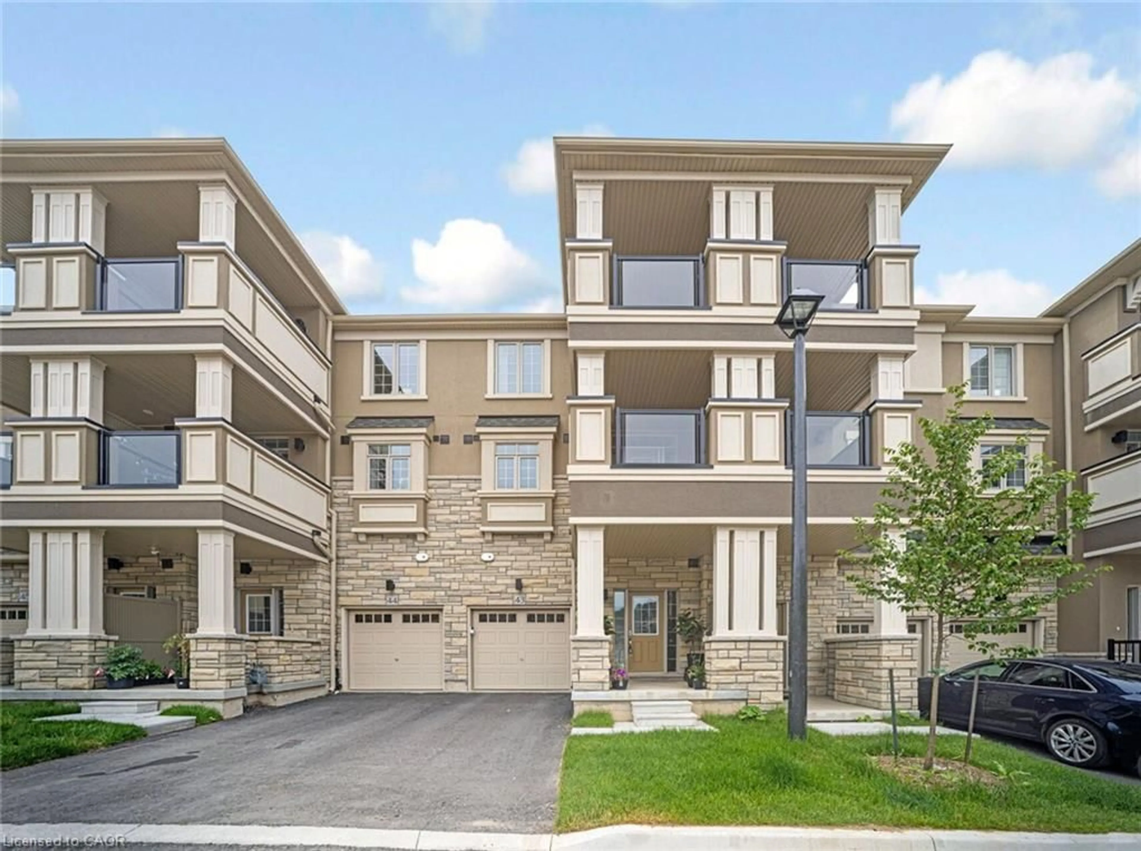Unknown for 305 Garner Rd #43, Hamilton Ontario L9G 3K9