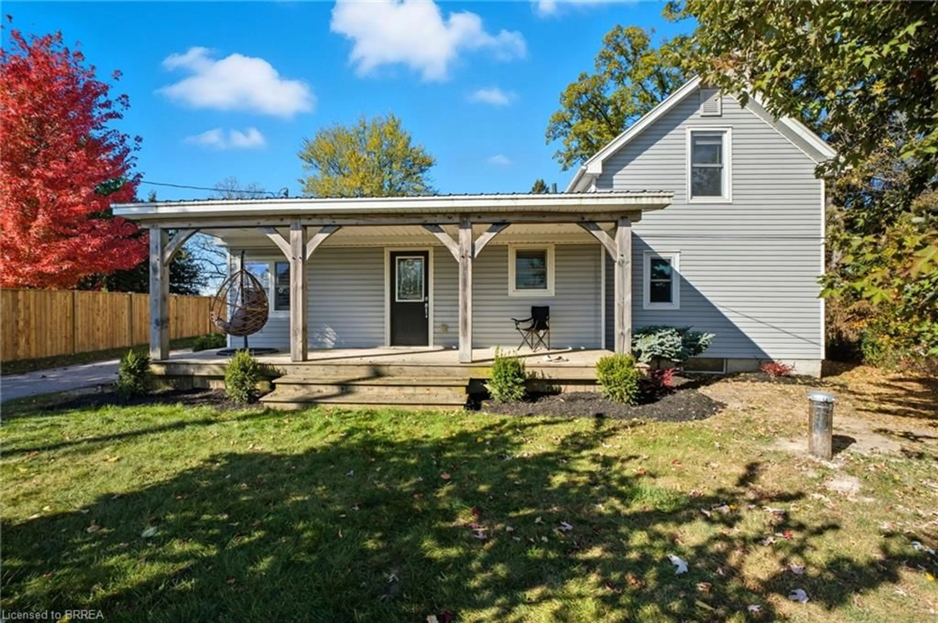 Home with vinyl exterior material, street for 11683 Springfield Rd, Springfield Ontario N0L 2J0