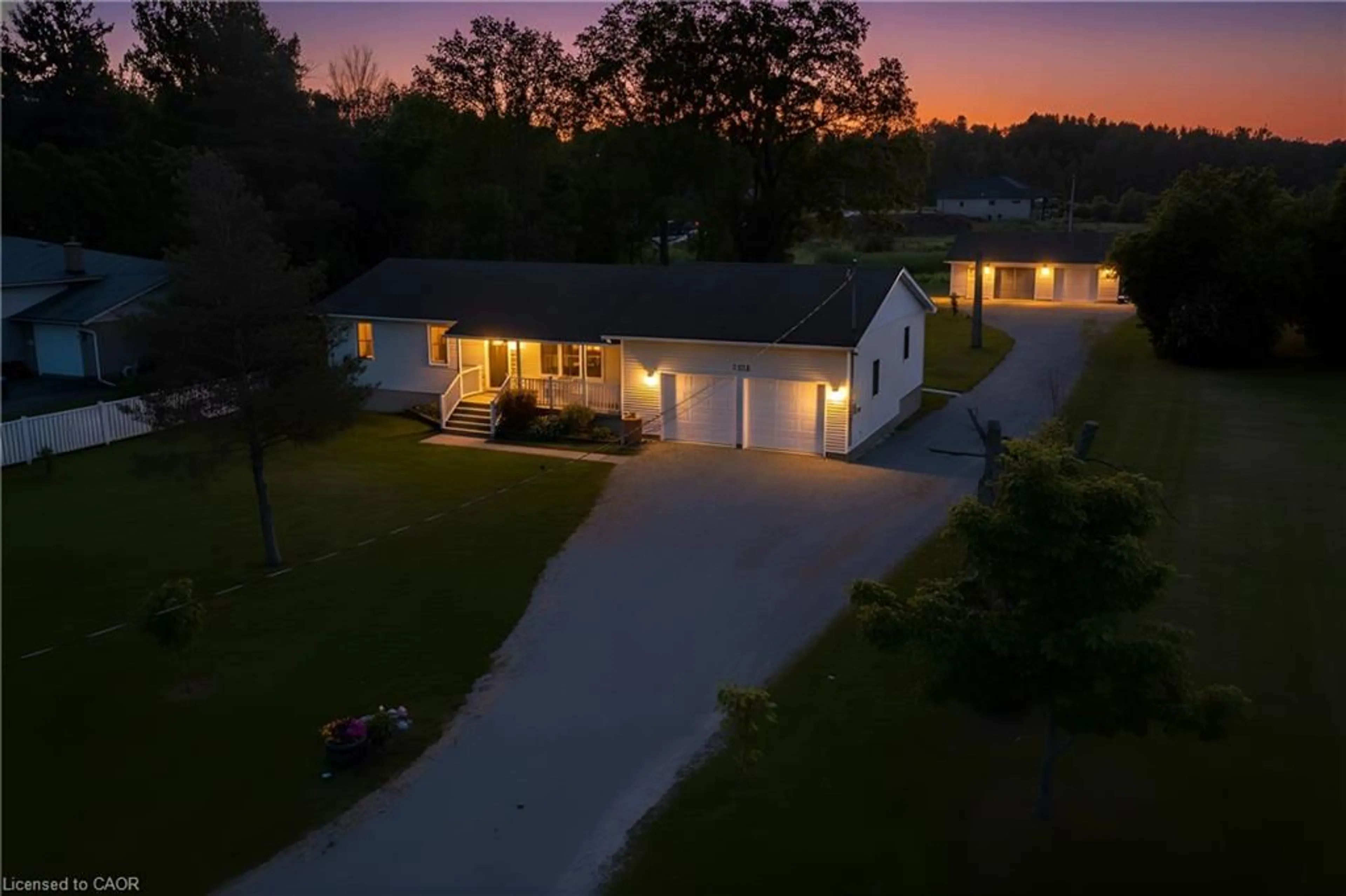 A pic from outside/outdoor area/front of a property/back of a property/a pic from drone, water/lake/river/ocean view for 3725 Nigh Rd, Ridgeway Ontario L0S 1N0