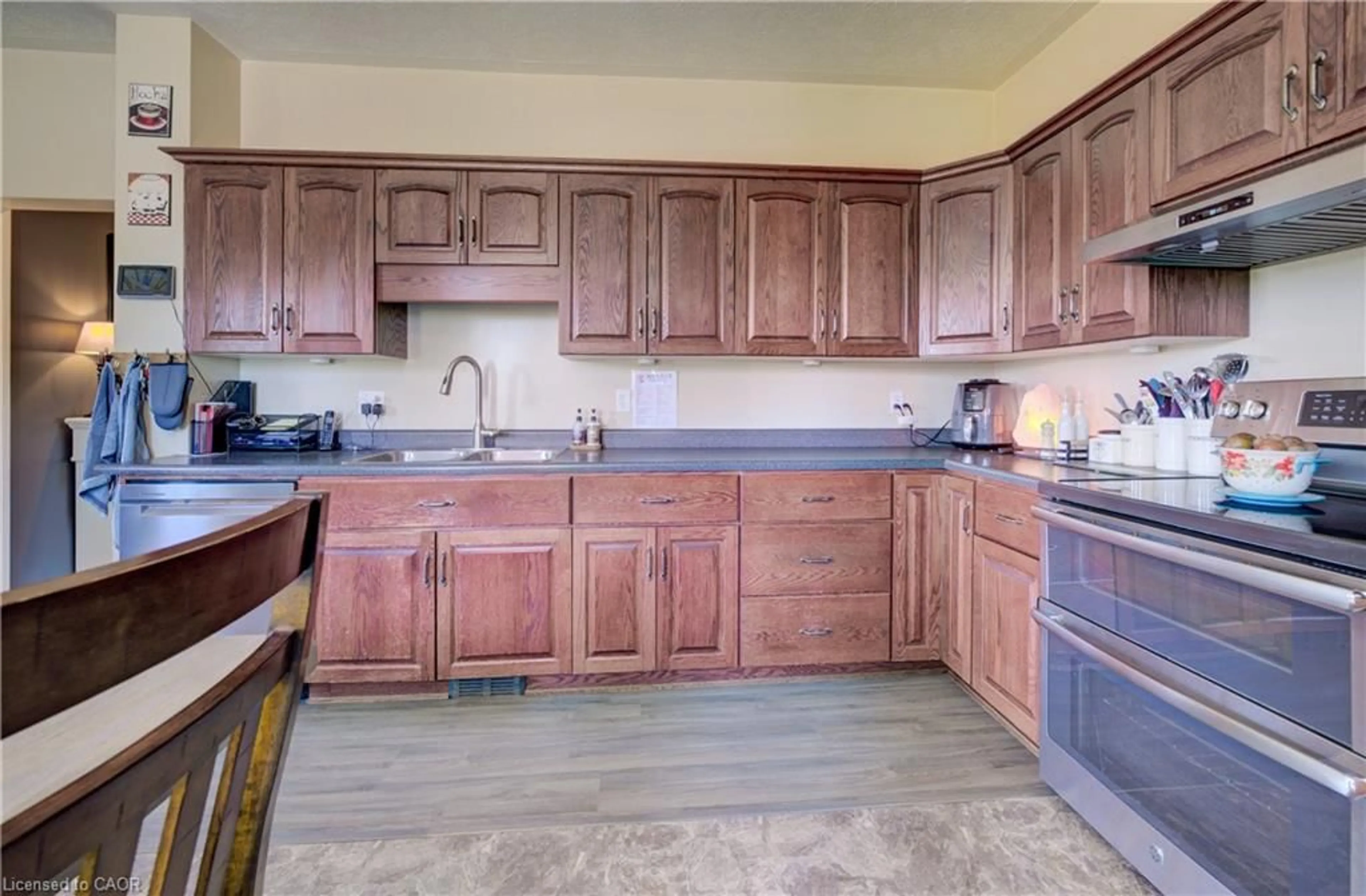 Standard kitchen, ceramic/tile floor for 365179 Evergreen Street, R. R. # 1 St, Burgessville Ontario N0J 1C0