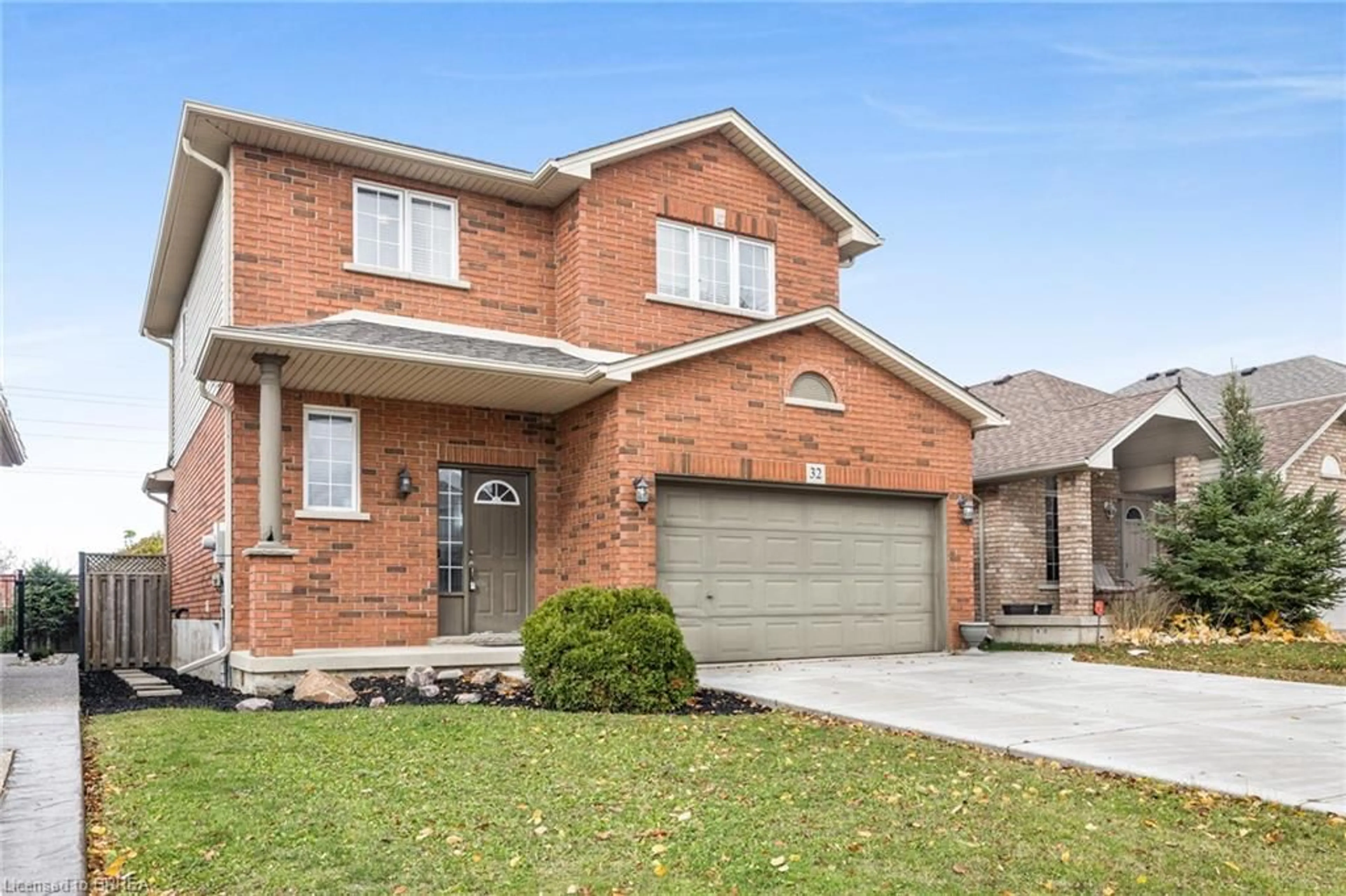 Home with brick exterior material, street for 32 Turquoise Dr, Hamilton Ontario L8W 4A4