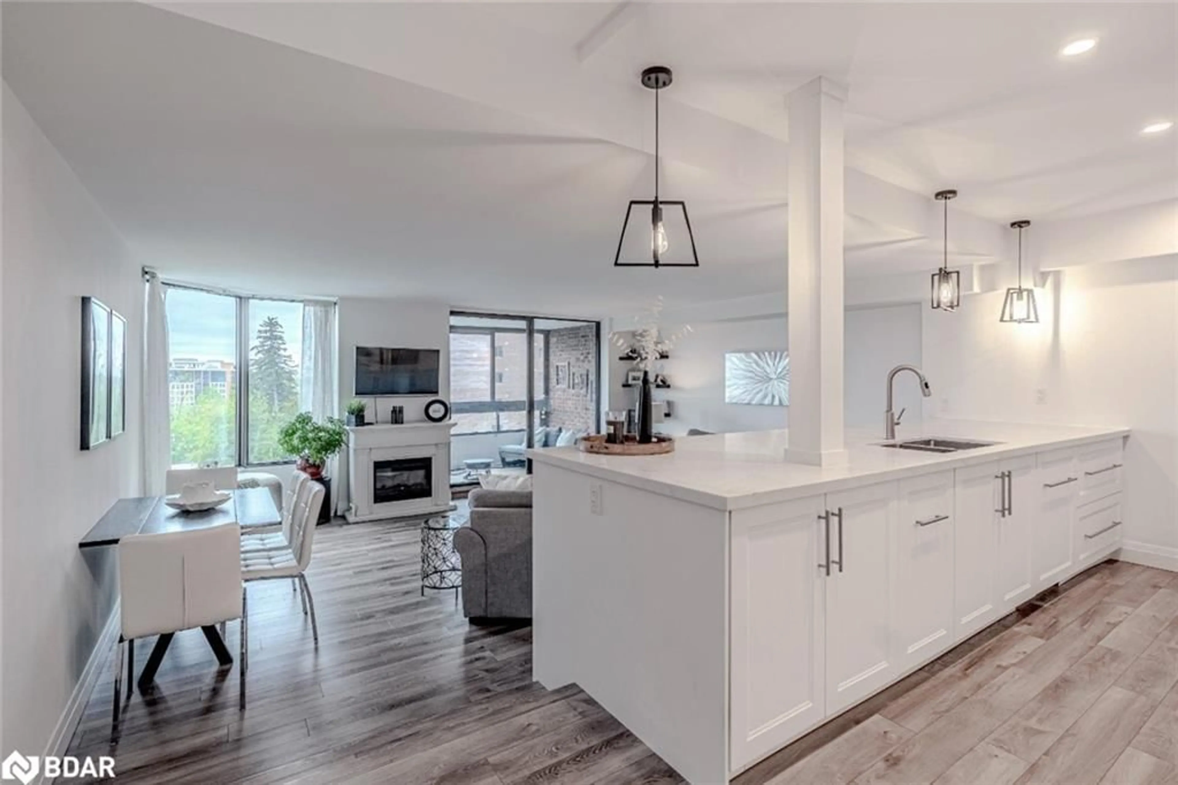 Open concept kitchen, unknown for 181 Collier St #504, Barrie Ontario L4M 5L6