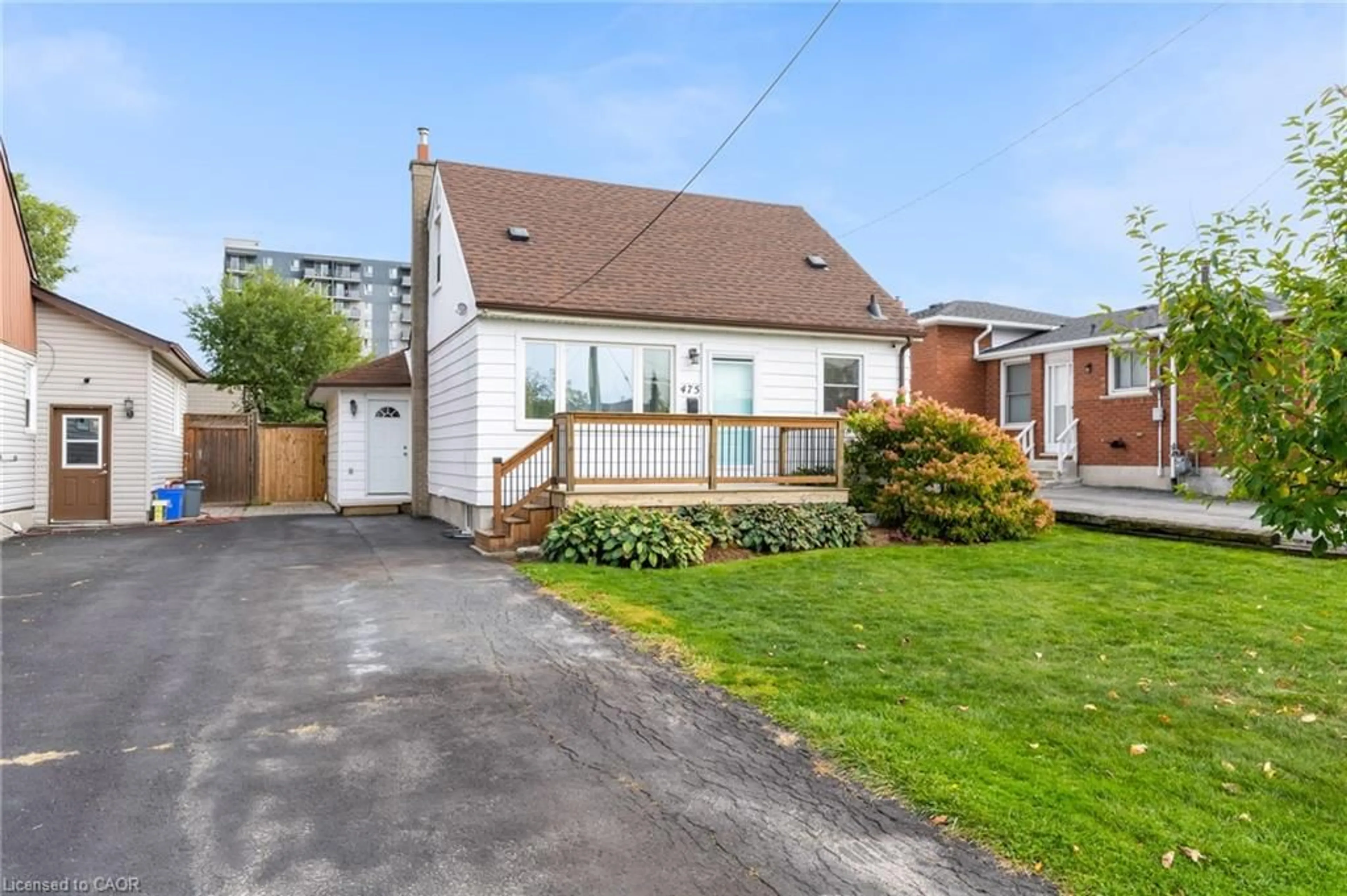 Unknown for 475 East 38th St, Hamilton Ontario L8V 4G7