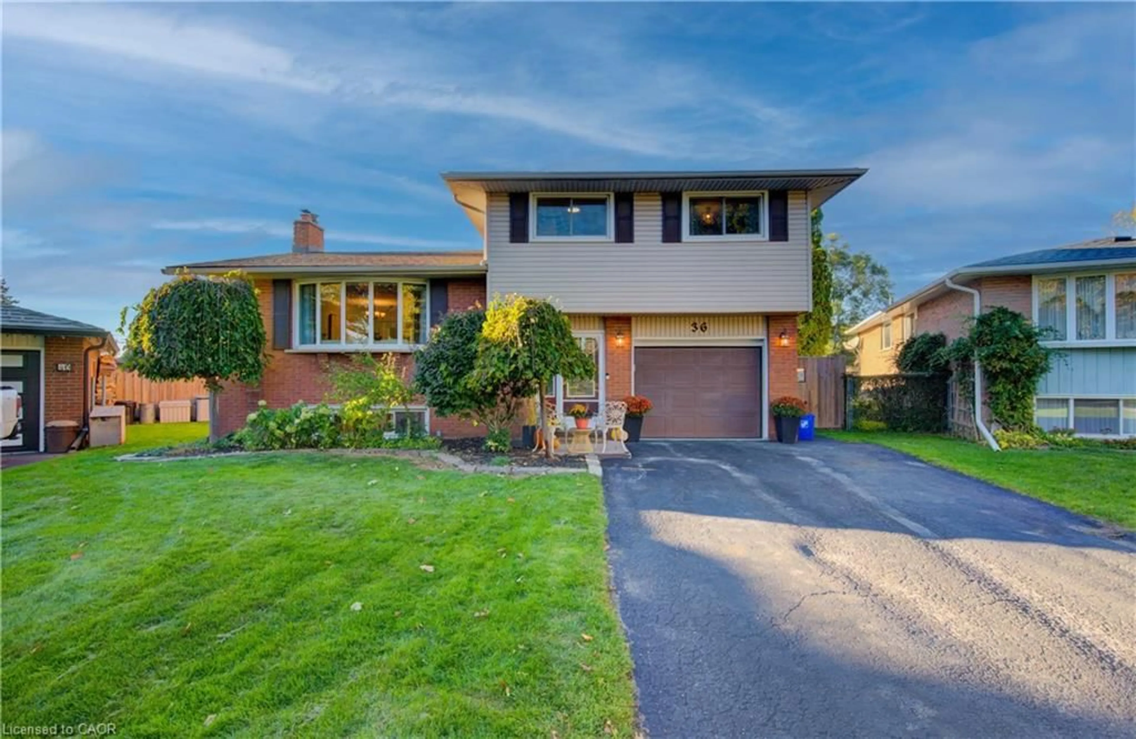 Home with brick exterior material, street for 36 Blackfriars Pl, Kitchener Ontario N2A 1M5