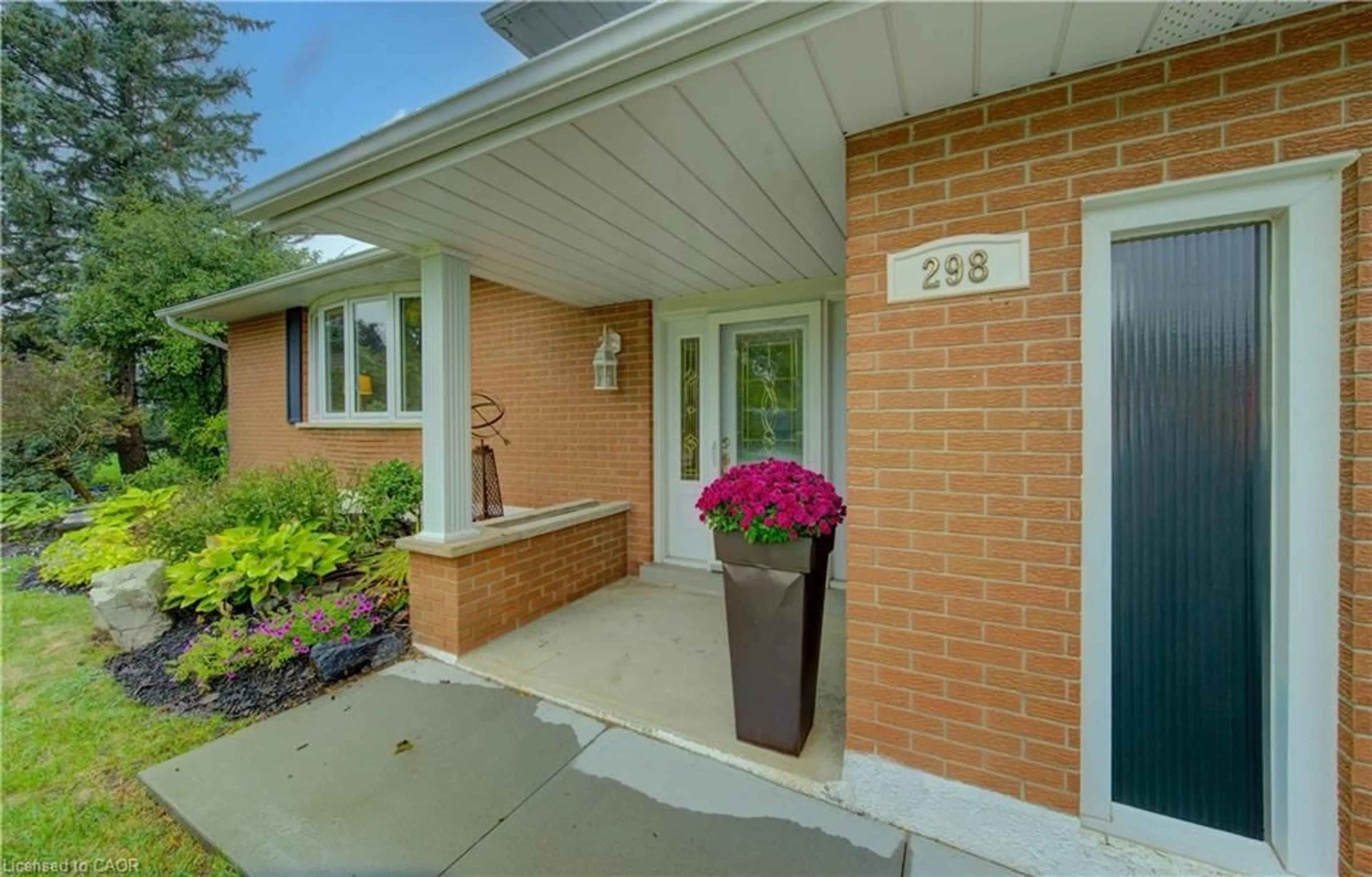 Unknown for 298 Creighton Crt, Waterloo Ontario N2K 1W6