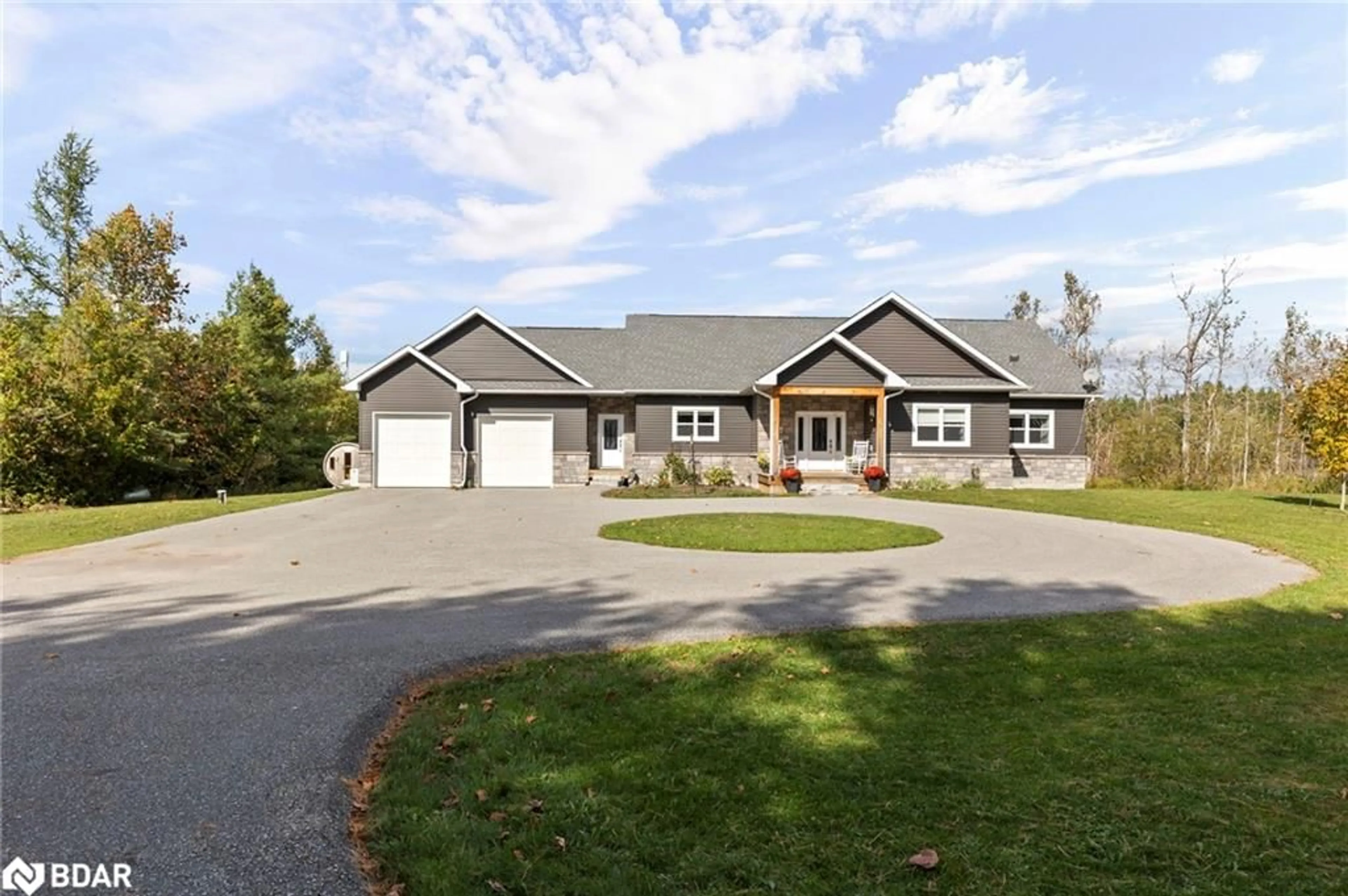 Home with vinyl exterior material, street for 3387 Wainman Line, Severn Twp Ontario L3V 7C5