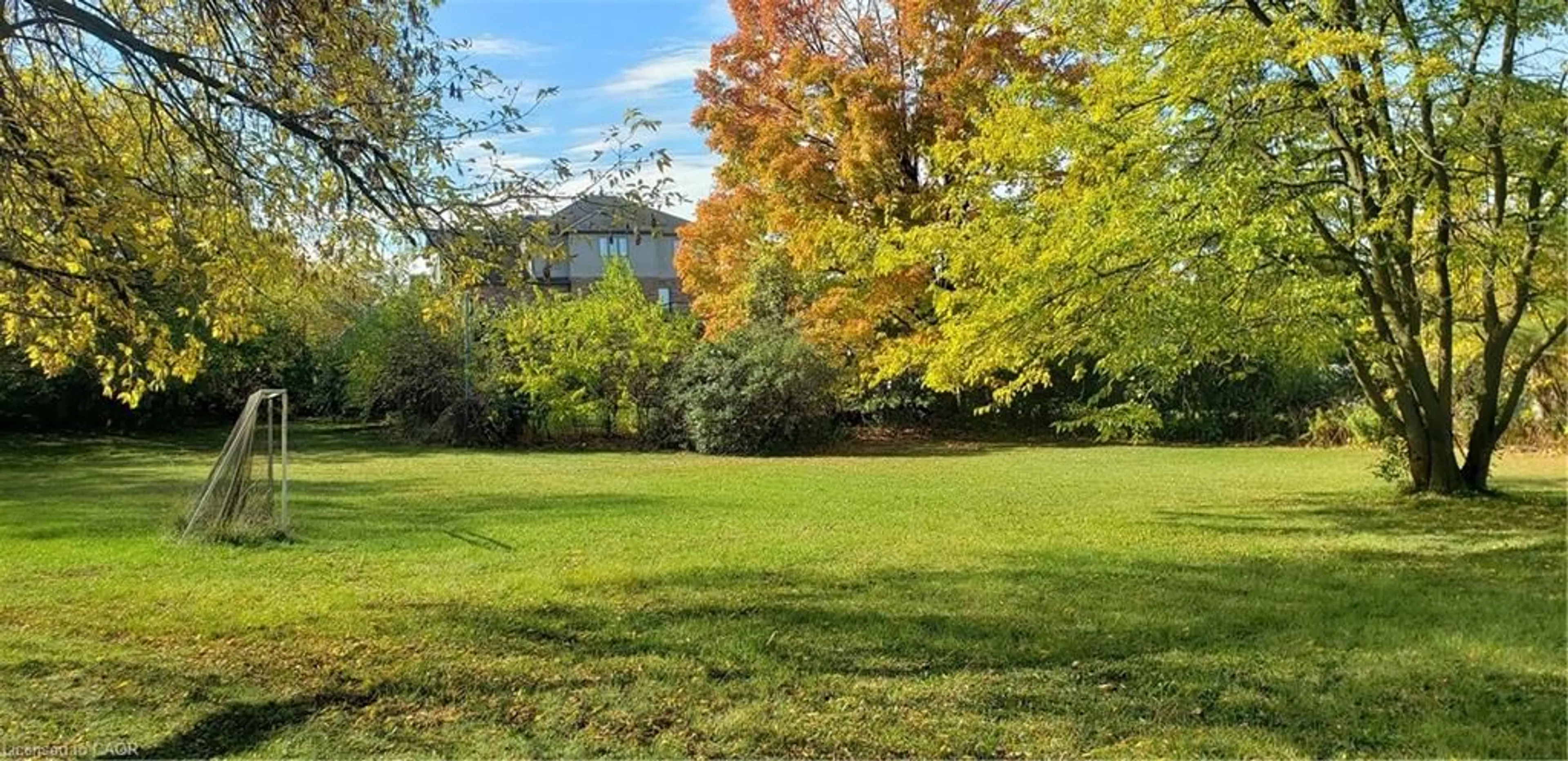 A pic from outside/outdoor area/front of a property/back of a property/a pic from drone, forest/trees view for 404 River Rd, Cambridge Ontario N3C 2B7