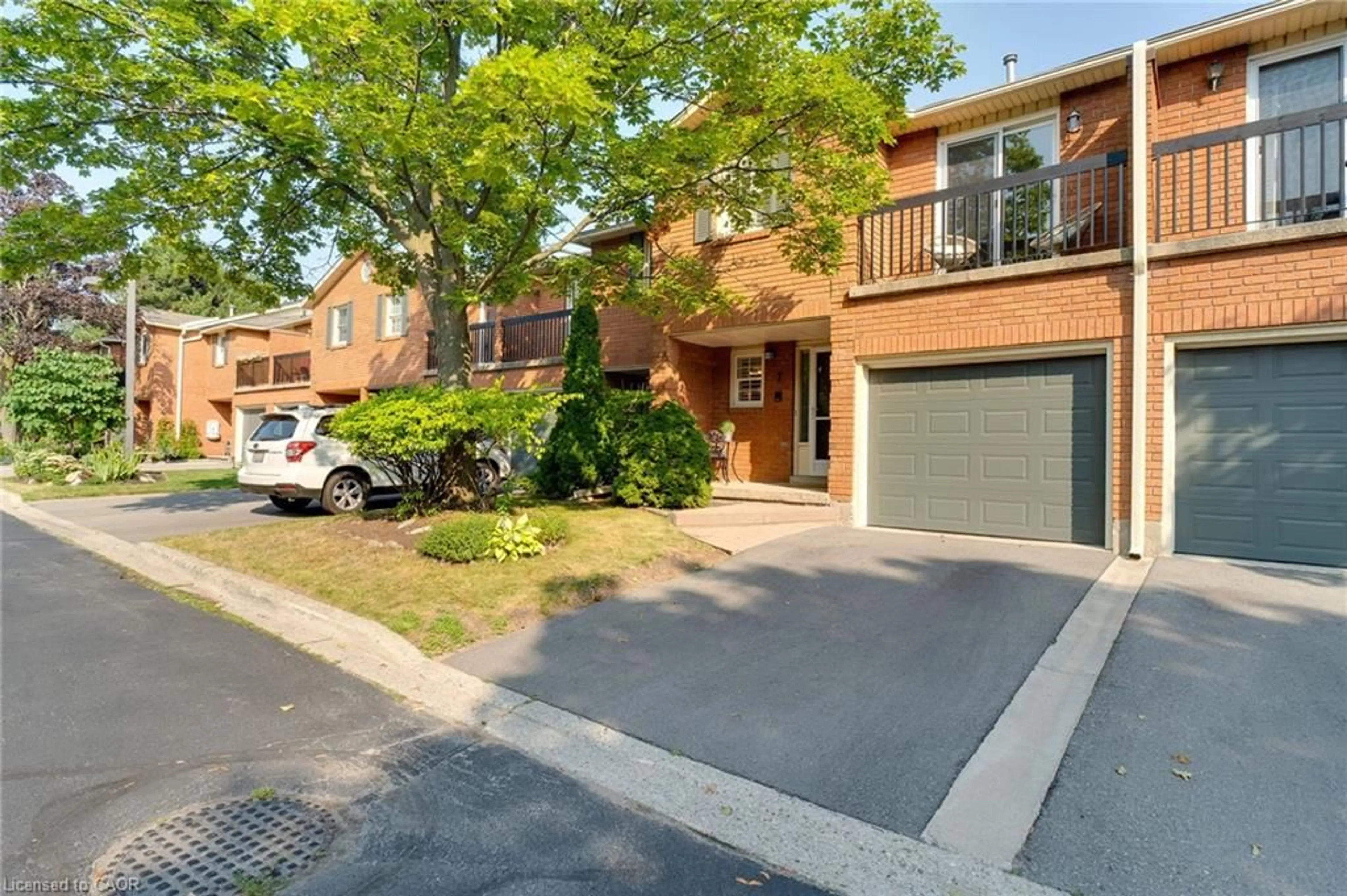 Unknown for 1205 Lamb's Crt #7, Burlington Ontario L7S 2G4