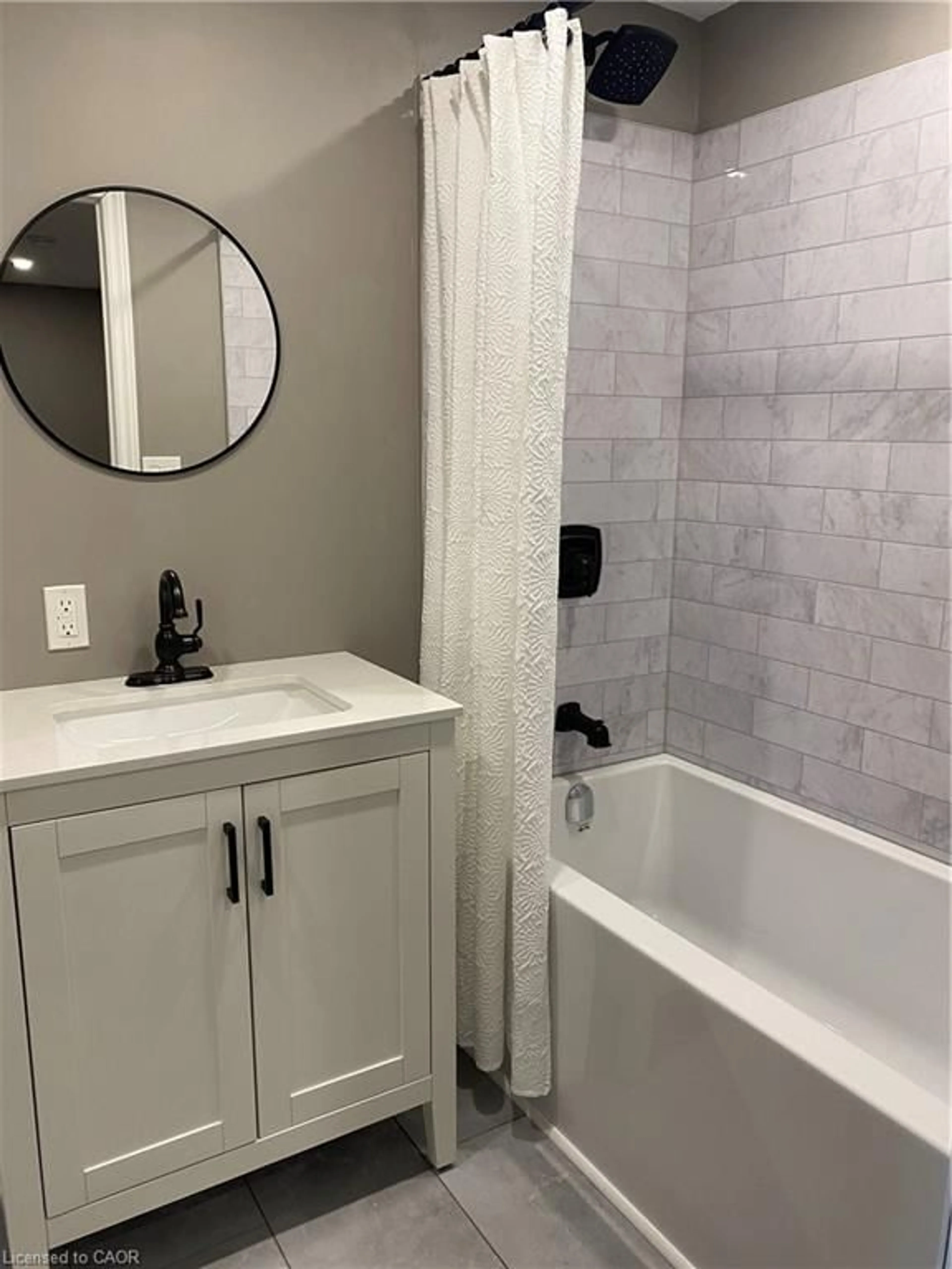 Contemporary bathroom, ceramic/tile floor for 187 Grulke St #34, Kitchener Ontario N2A 2S6