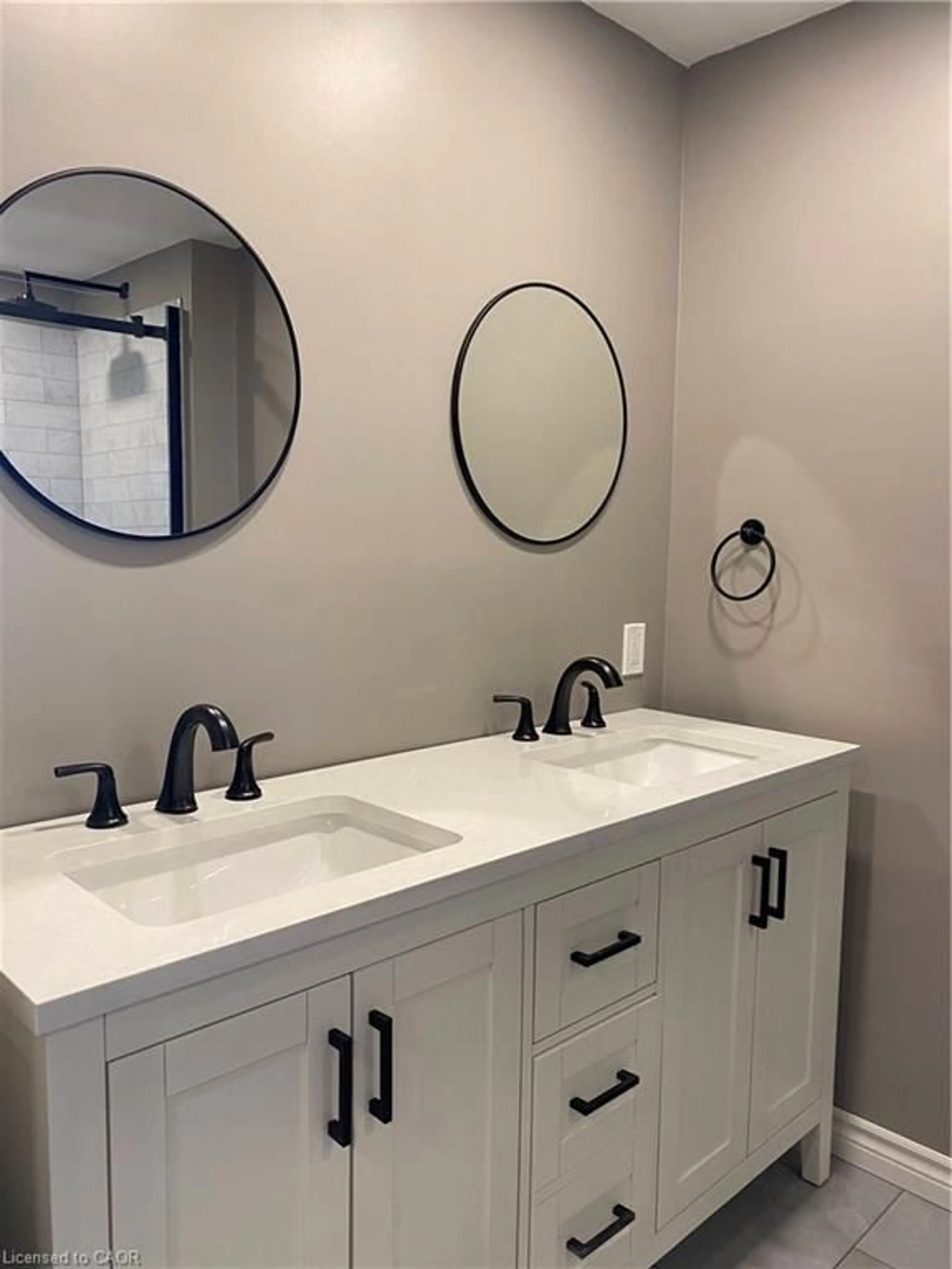 Contemporary bathroom, ceramic/tile floor for 187 Grulke St #34, Kitchener Ontario N2A 2S6