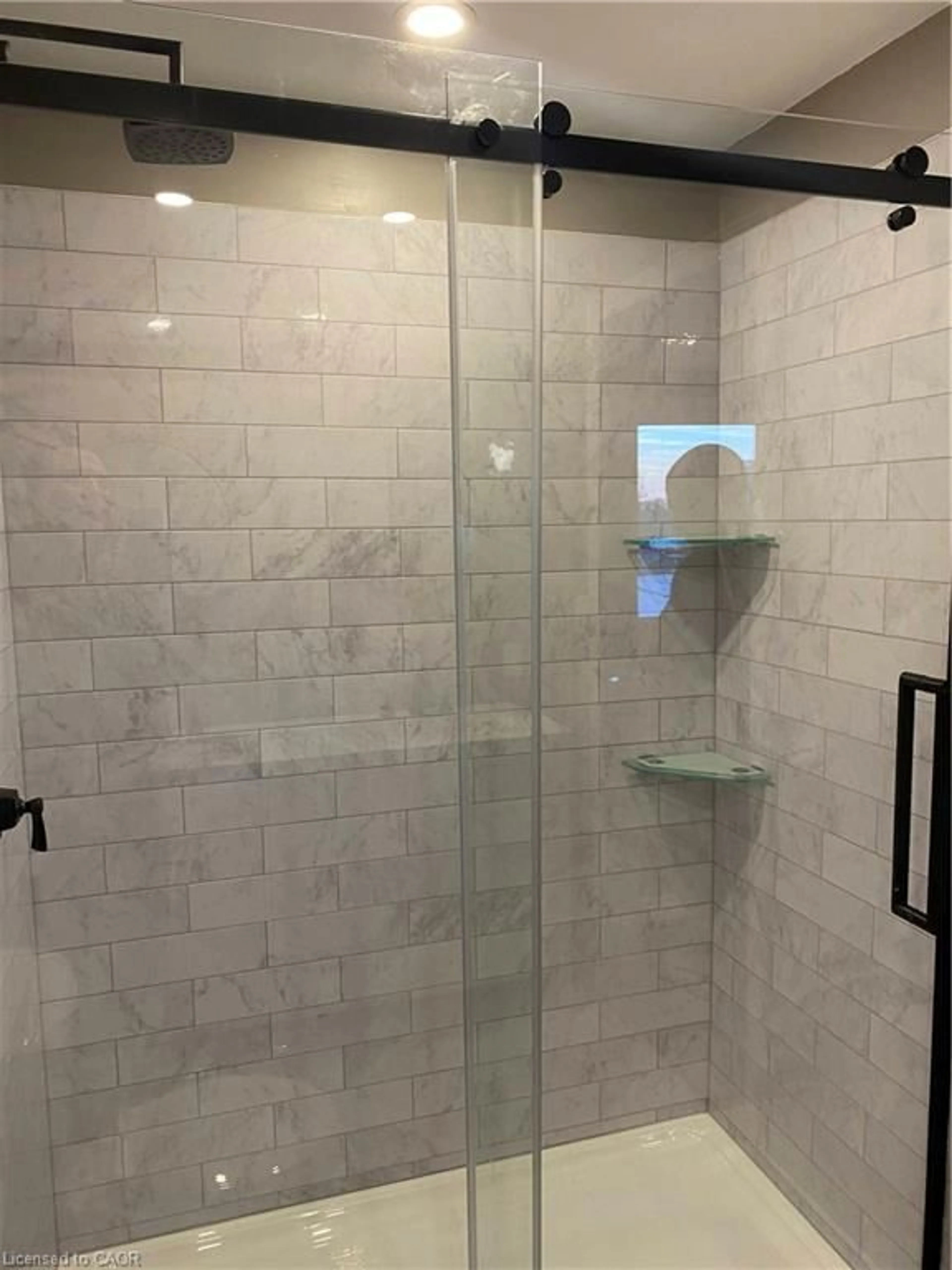 Contemporary bathroom, ceramic/tile floor for 187 Grulke St #34, Kitchener Ontario N2A 2S6