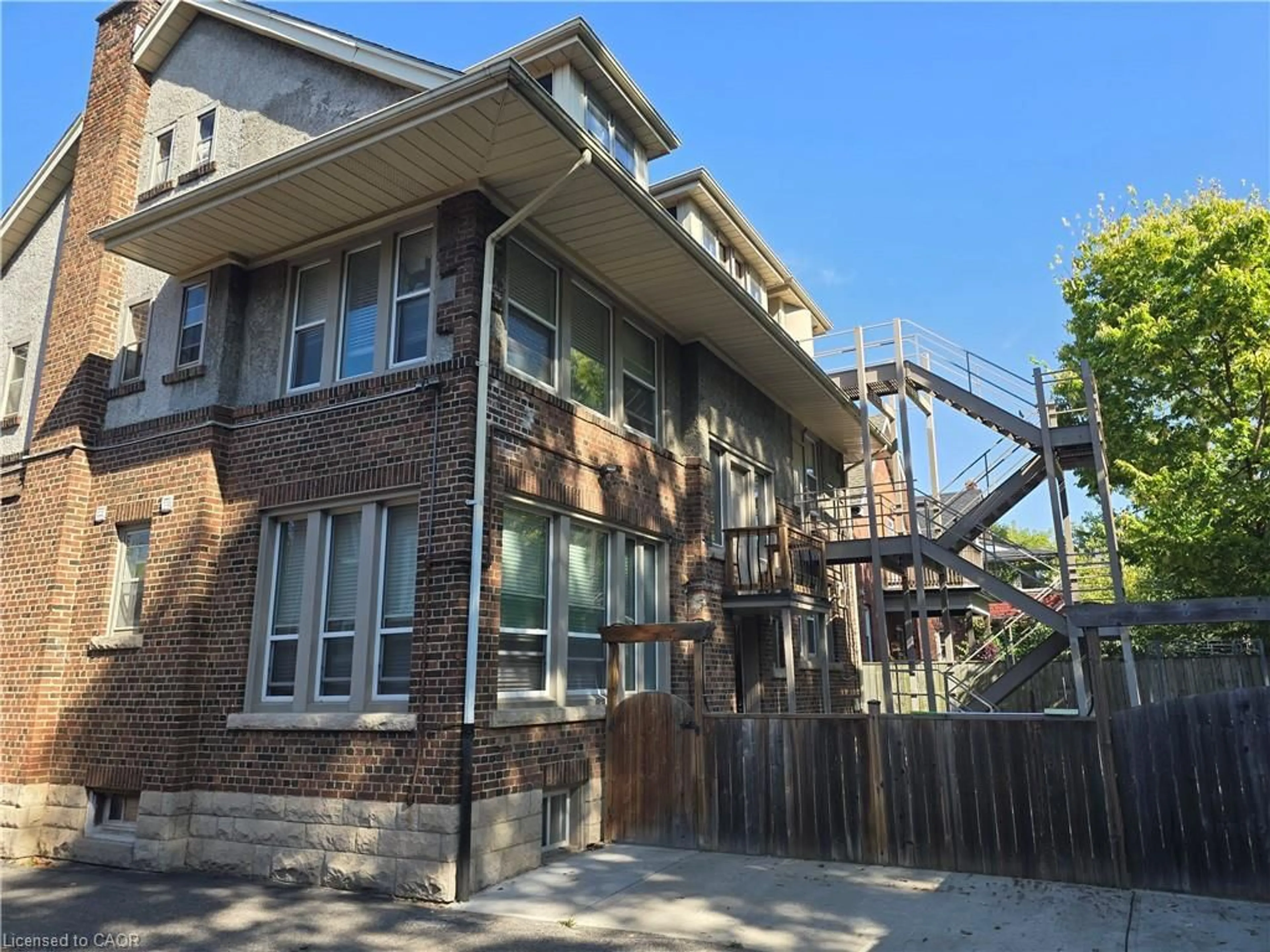 Unknown for 145 Sheridan St, Brantford Ontario N3S 4P5