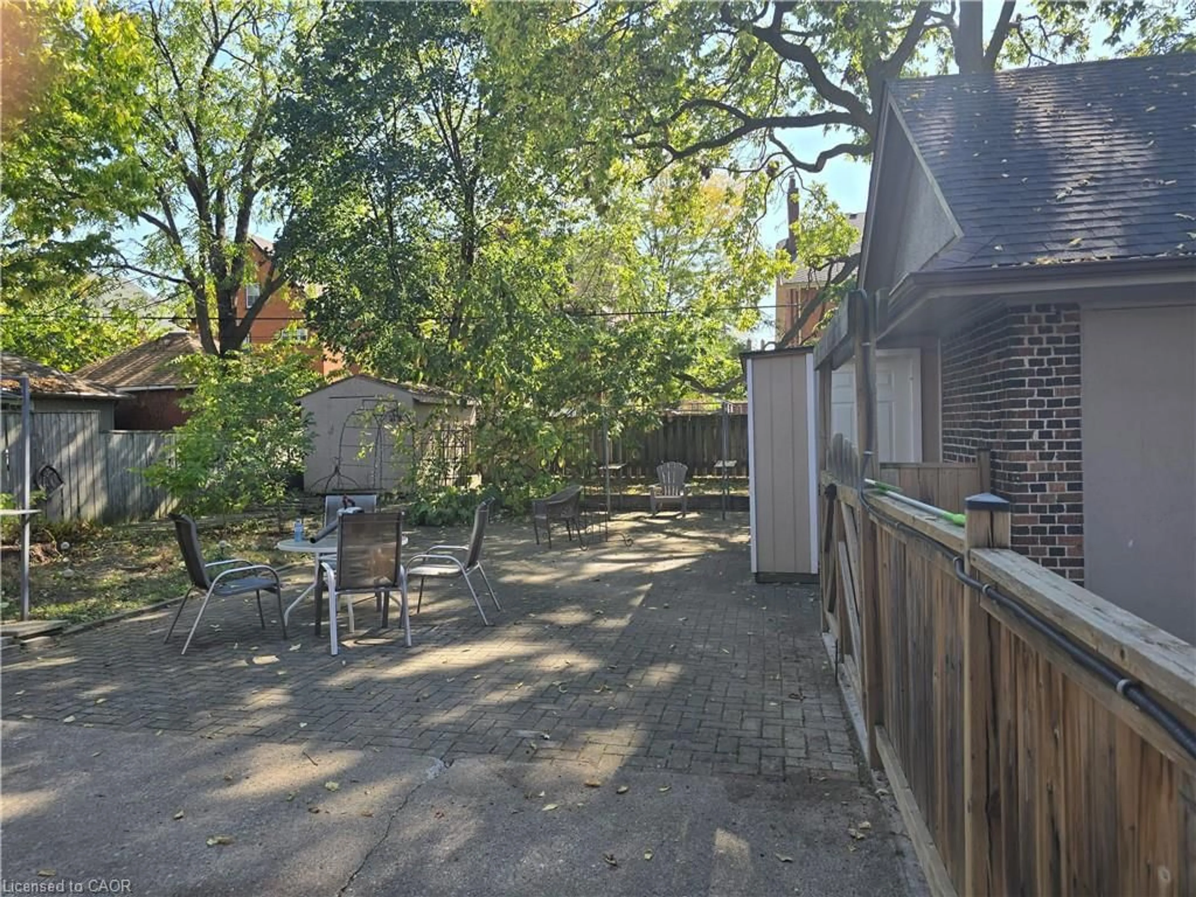 Patio, street for 145 Sheridan St, Brantford Ontario N3S 4P5