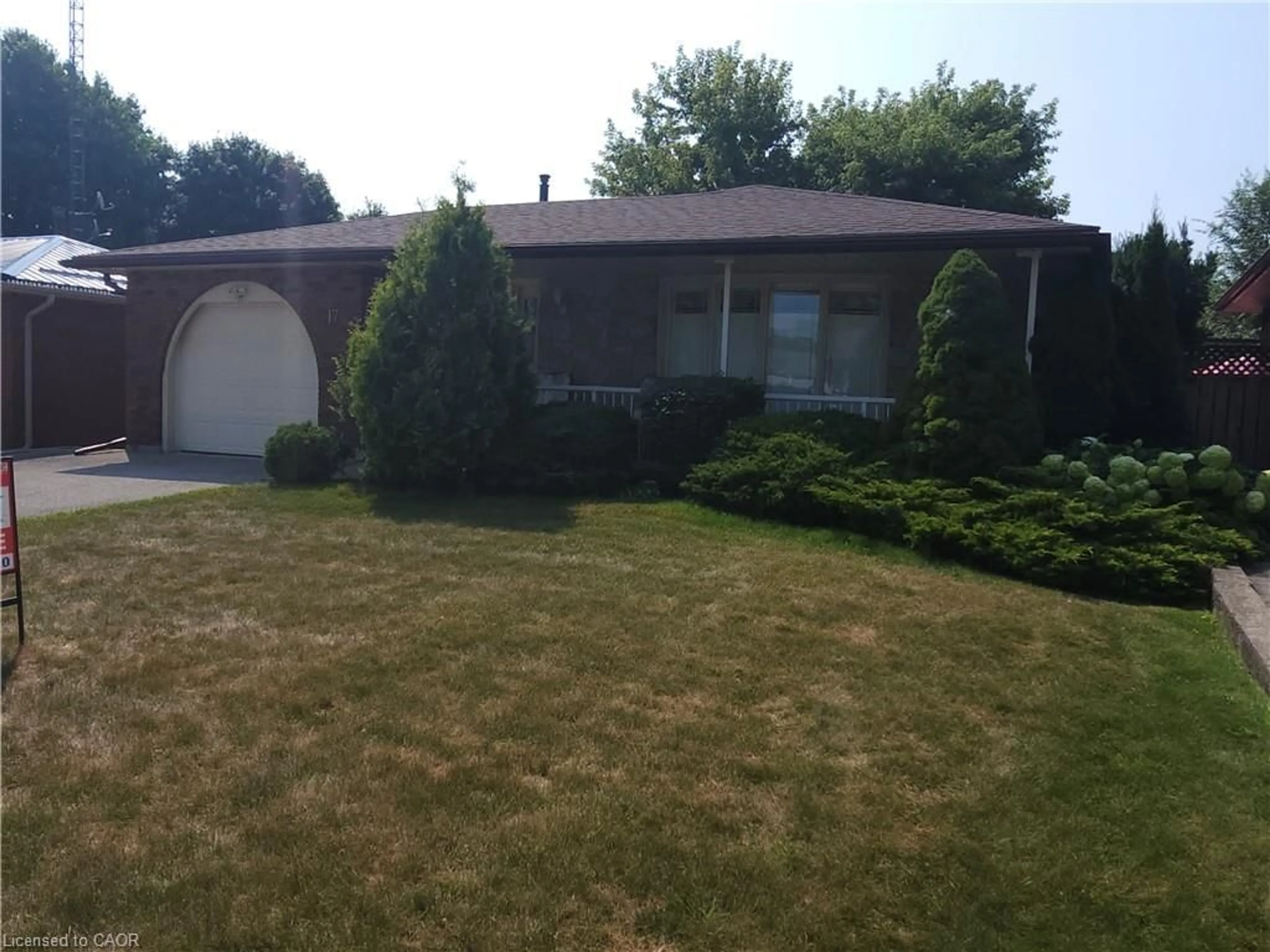 Home with vinyl exterior material, street for 17 Stodola Dr, Brantford Ontario N3R 6J4