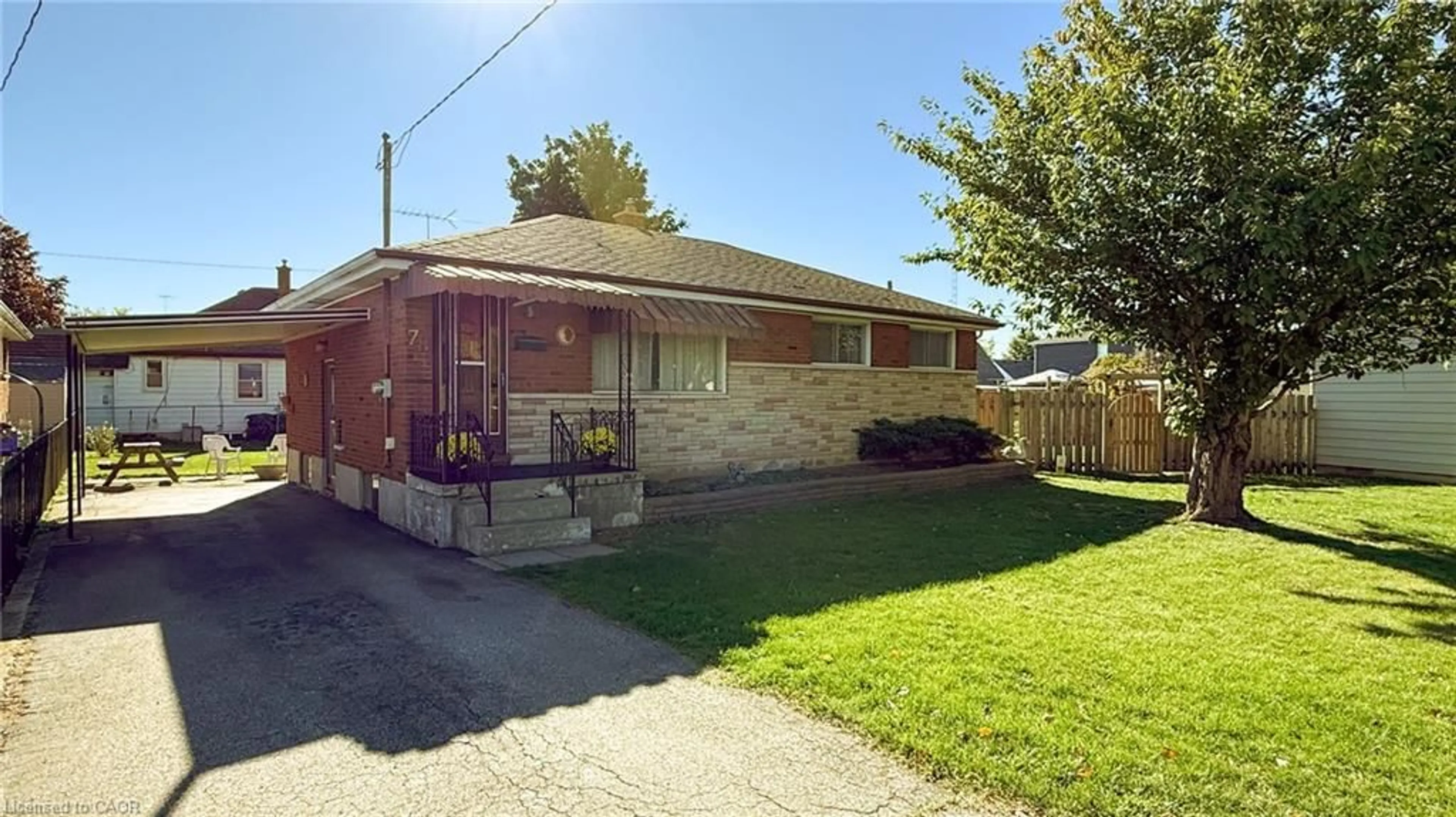 Home with brick exterior material, street for 78 Dorothy St, Brantford Ontario N3S 1H2