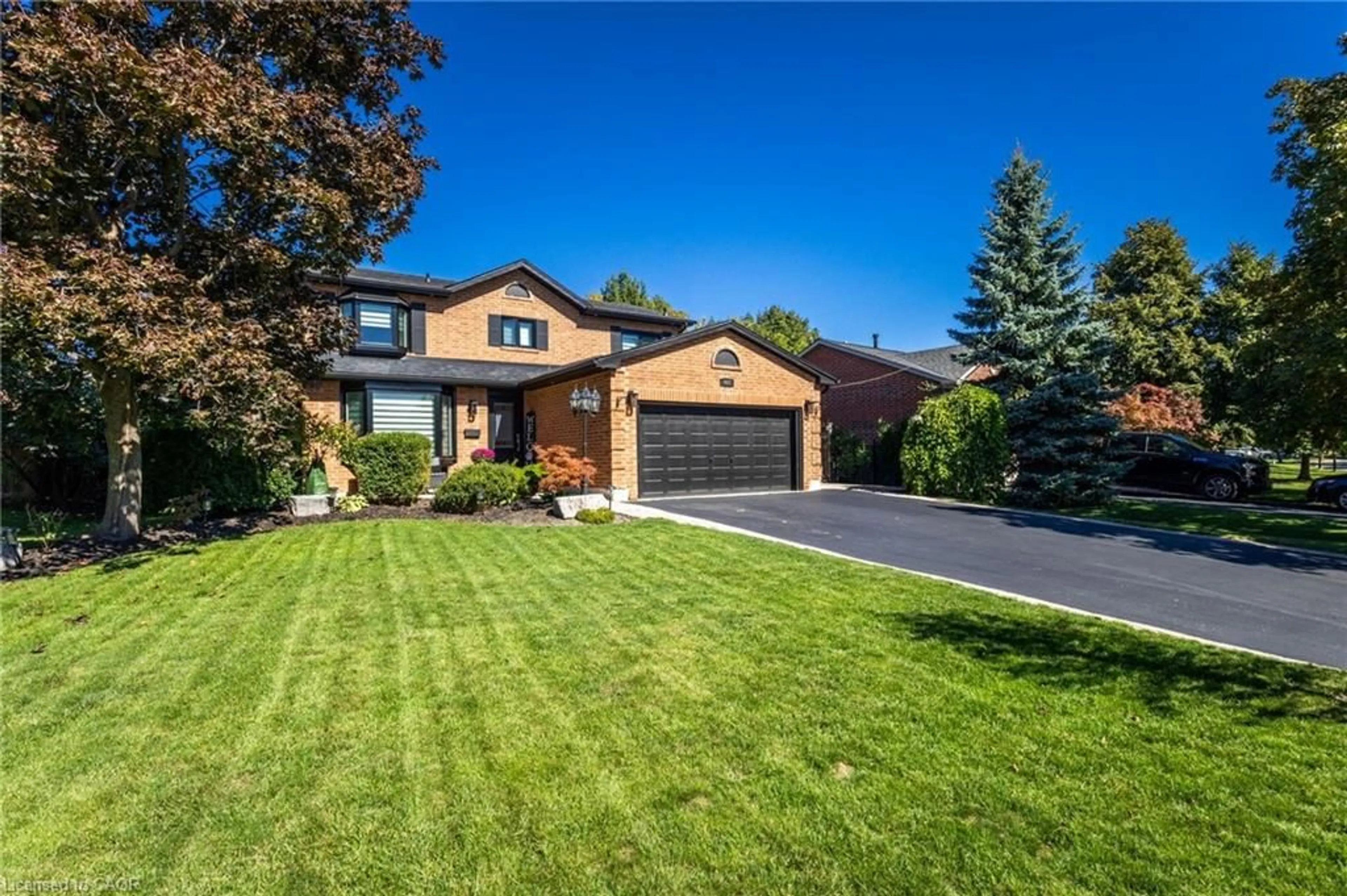 Home with brick exterior material, street for 487 White Dr, Milton Ontario L9T 4G3