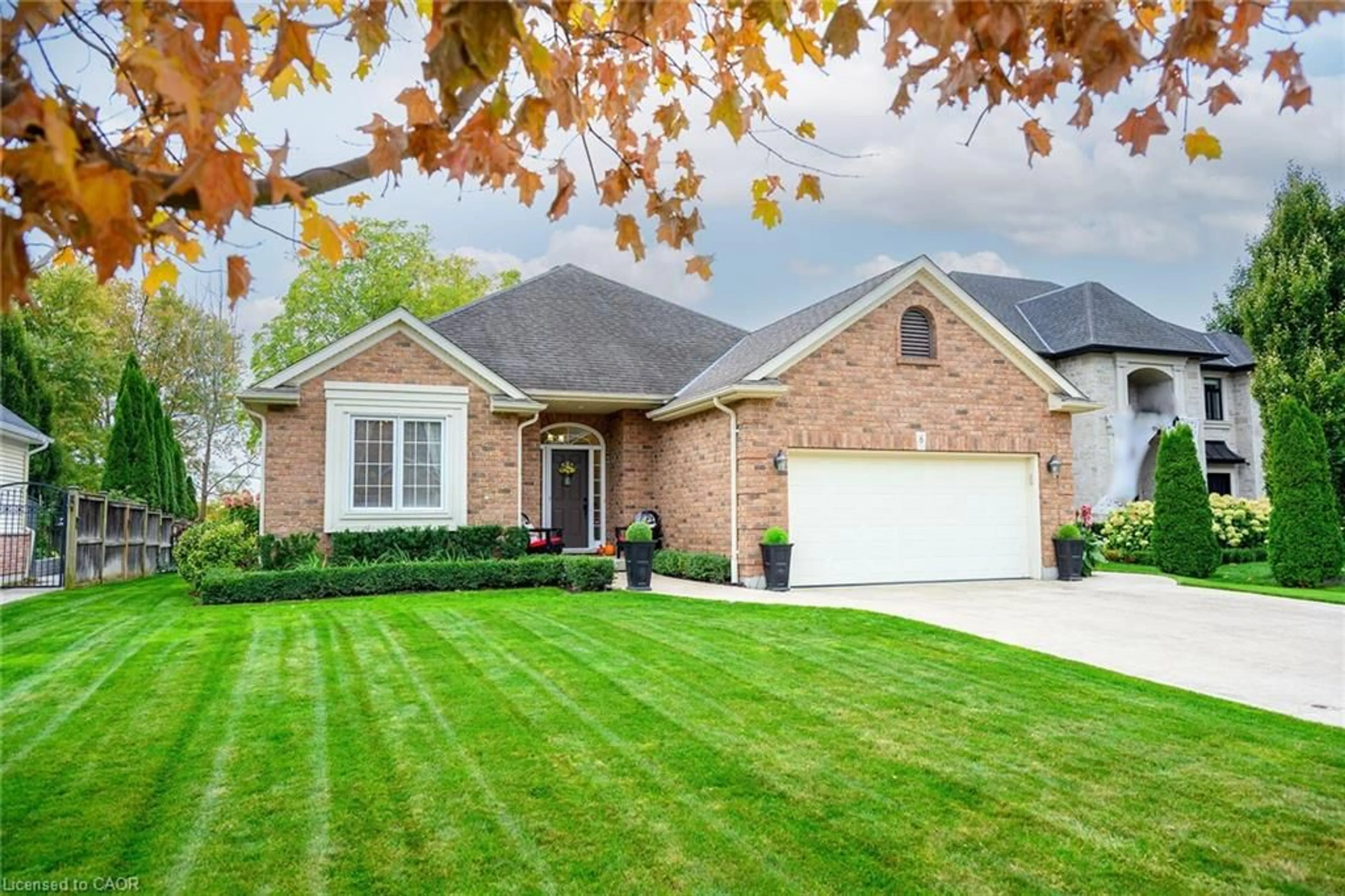 Home with brick exterior material, street for 8 Bacon Lane, Fonthill Ontario L0S 1E4