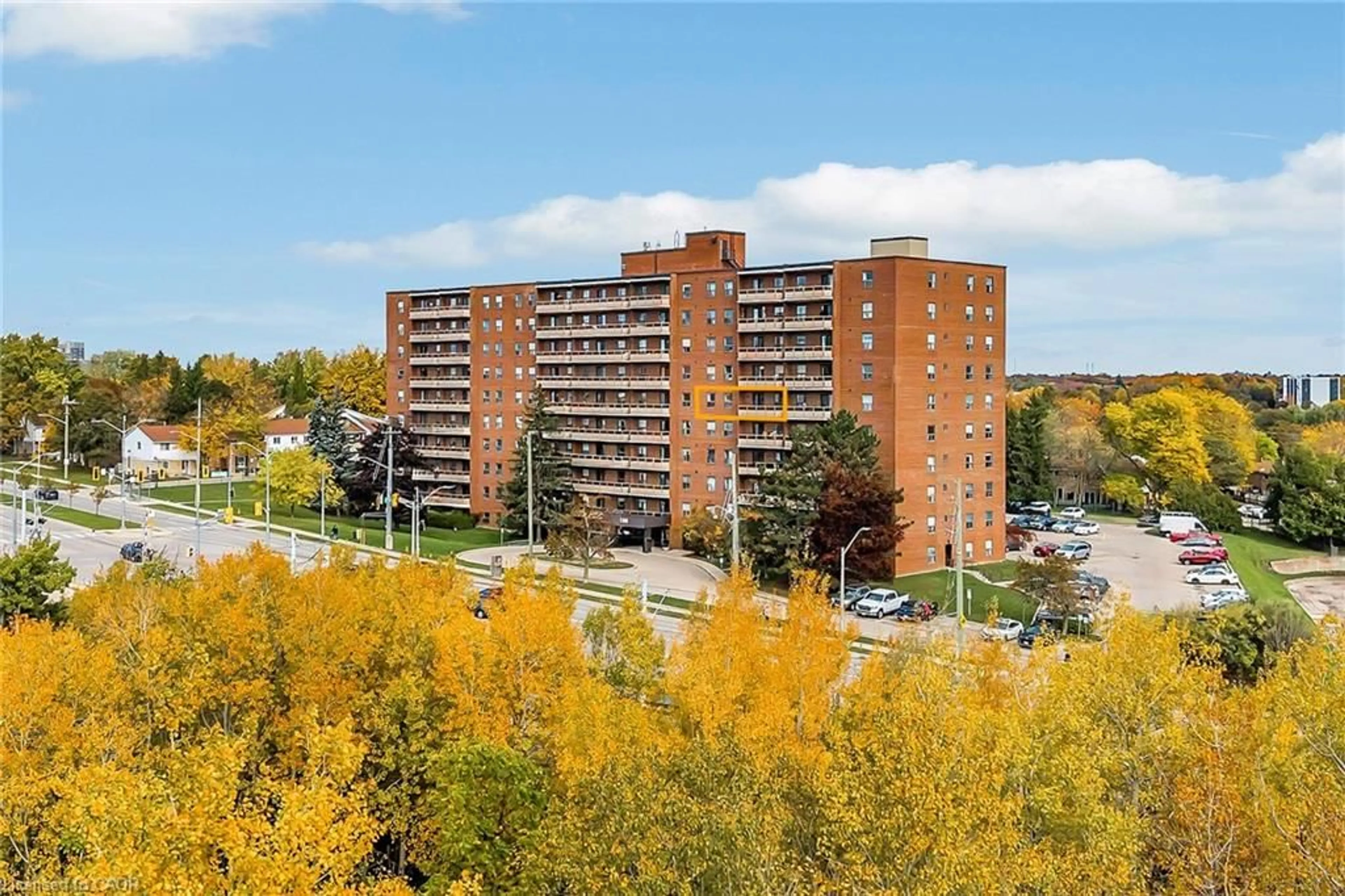 A pic from outside/outdoor area/front of a property/back of a property/a pic from drone, unknown for 1100 Courtland Ave #605, Kitchener Ontario N2C 2H9