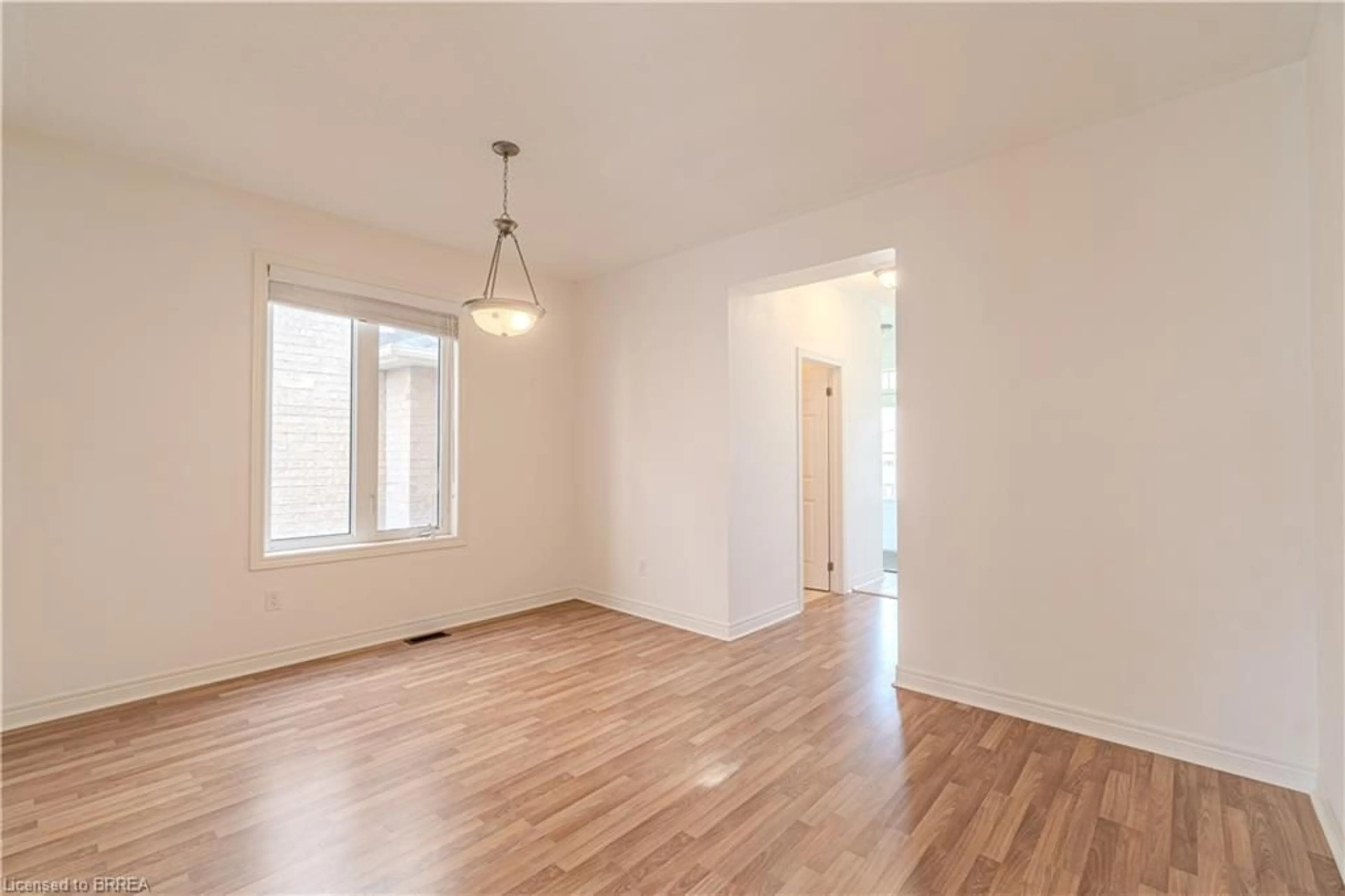 A pic of a room for 77 Barlow Place Pl, Paris Ontario N3L 0H1