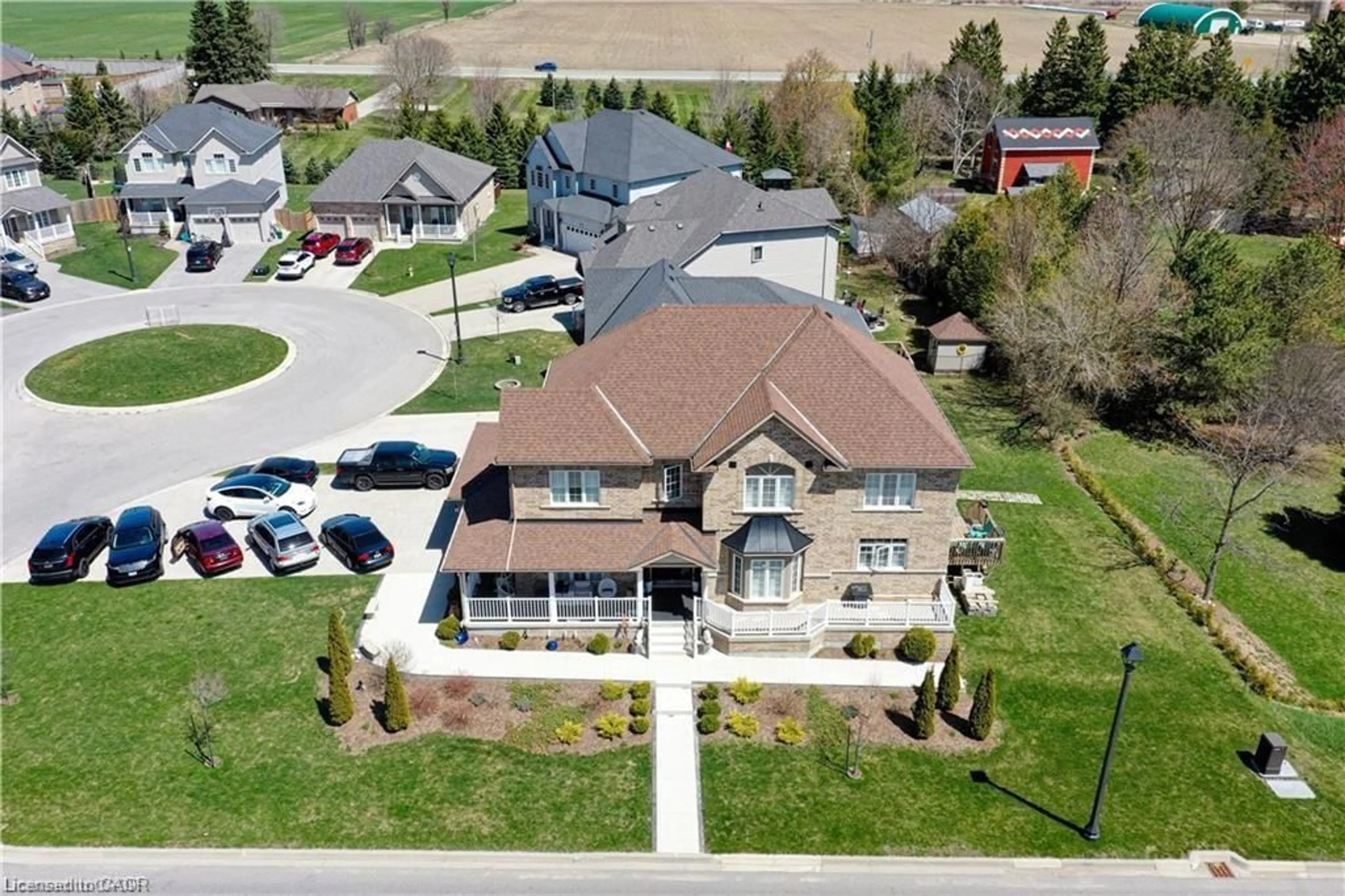 A pic from outside/outdoor area/front of a property/back of a property/a pic from drone, street for 11 Aitken Crt, Fergus Ontario N1M 0C8