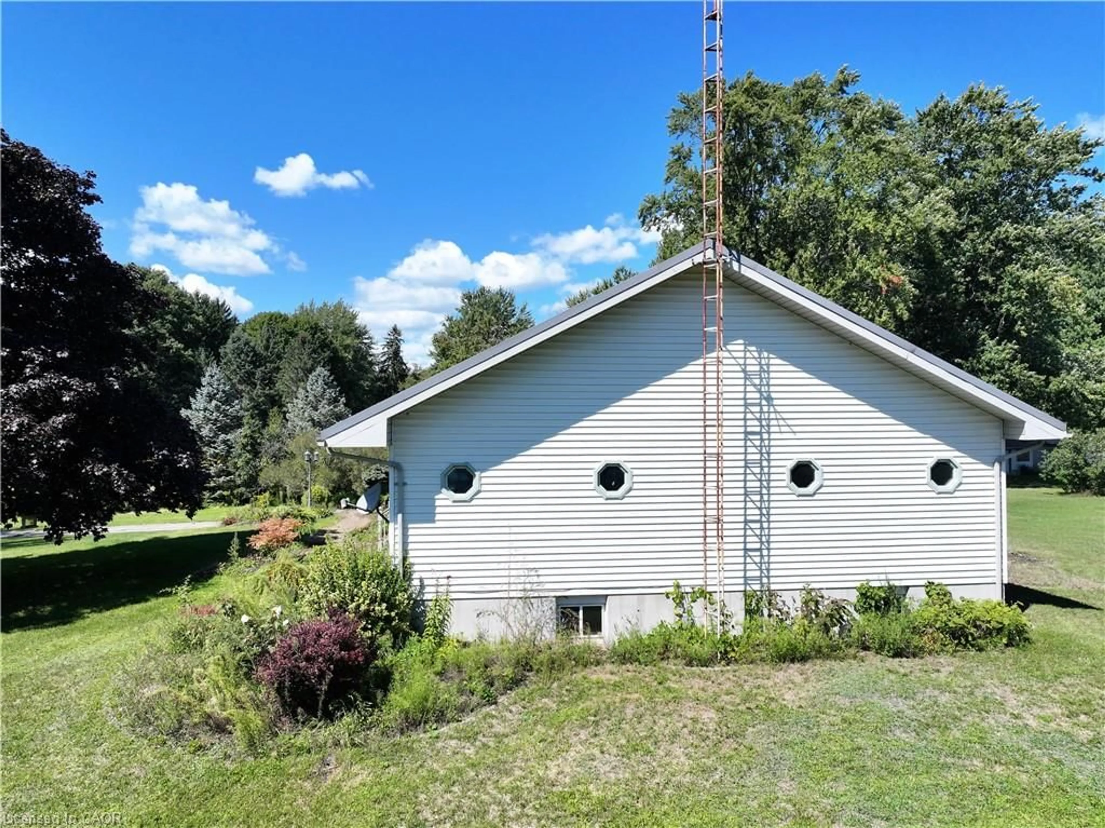 Shed for 1938 Turkey Point Rd, Simcoe Ontario N3Y 4J9