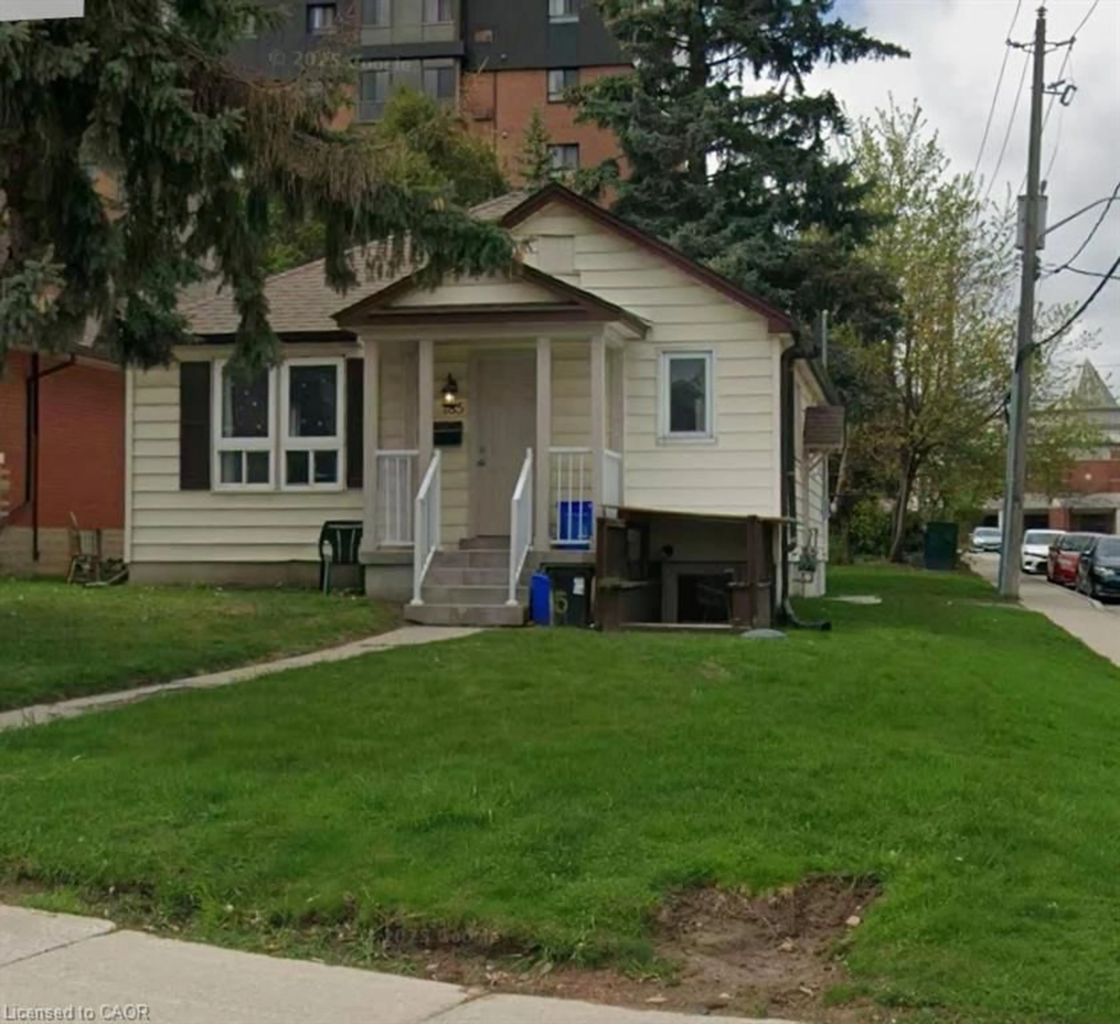 Unknown for 185 Regina St, Waterloo Ontario N2J 3B4