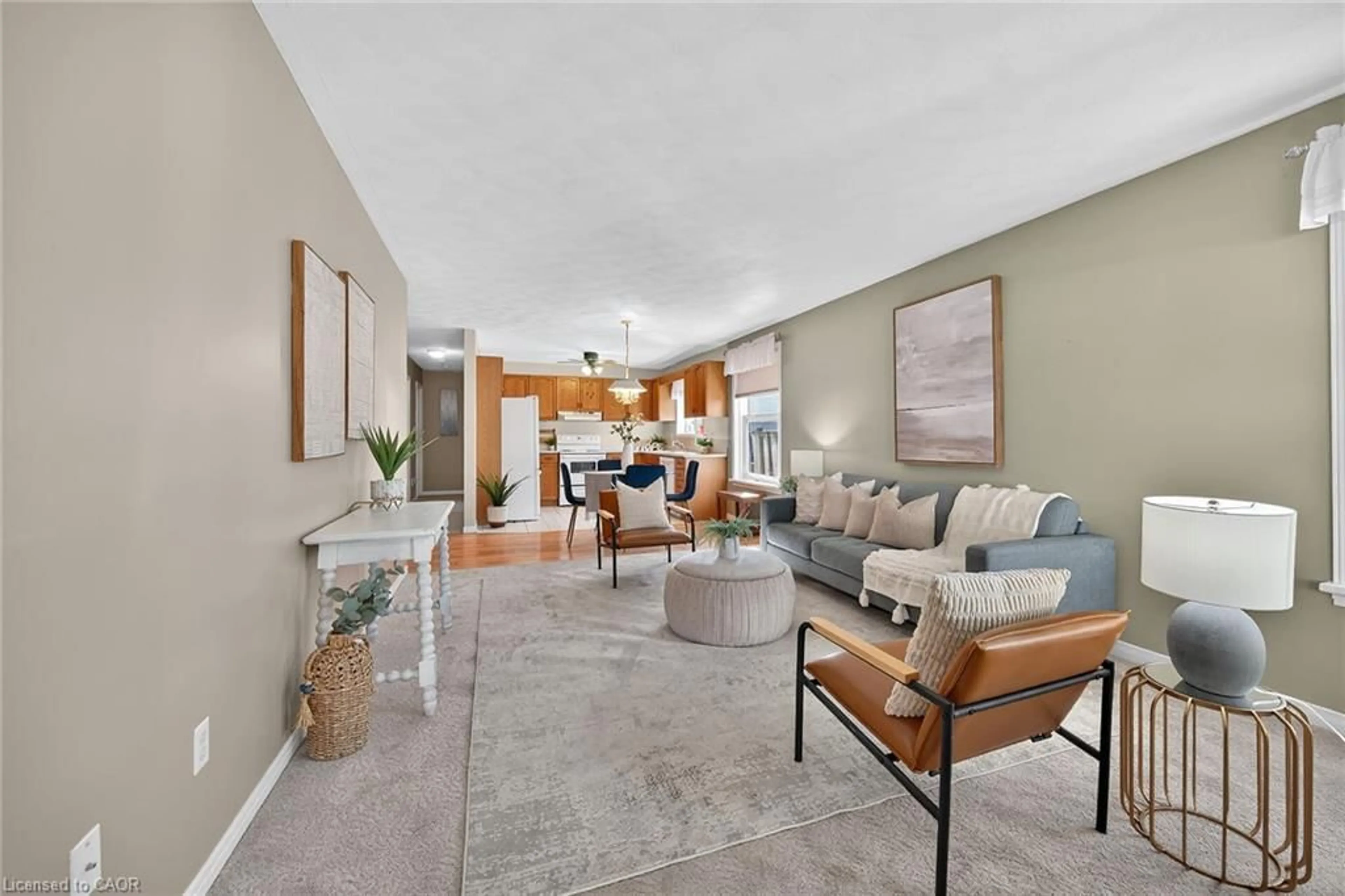 Living room with furniture, ceramic/tile floor for 421 Griffith St, Dunnville Ontario N1A 2P4