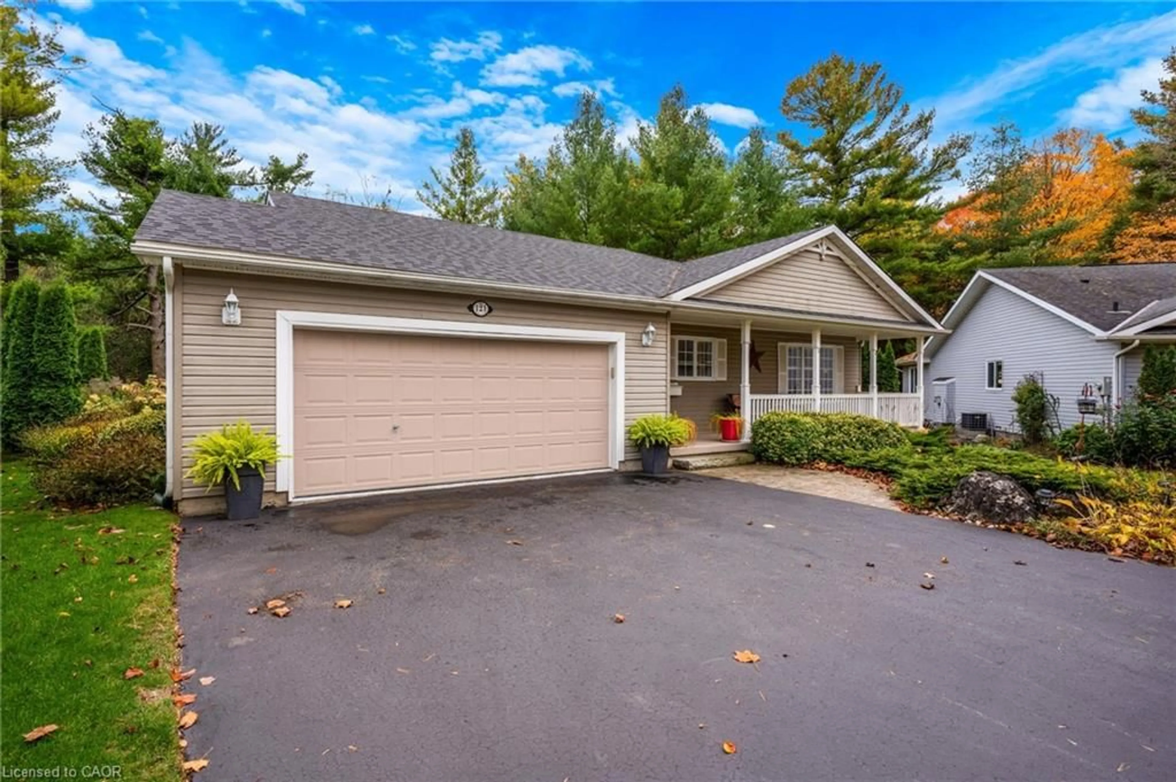 Unknown for 121 Bushmill Cir, Freelton Ontario L8B 1A5