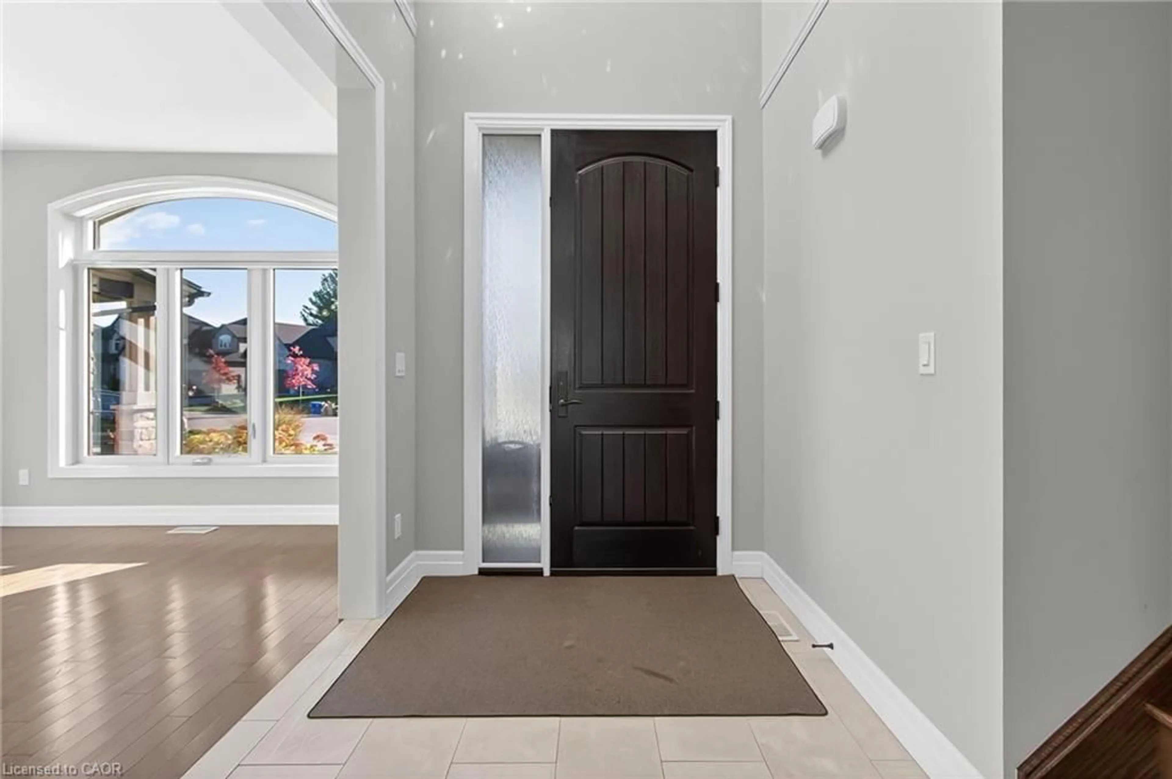 Indoor entryway for 47 Burton St, Innerkip Ontario N0J 1M0