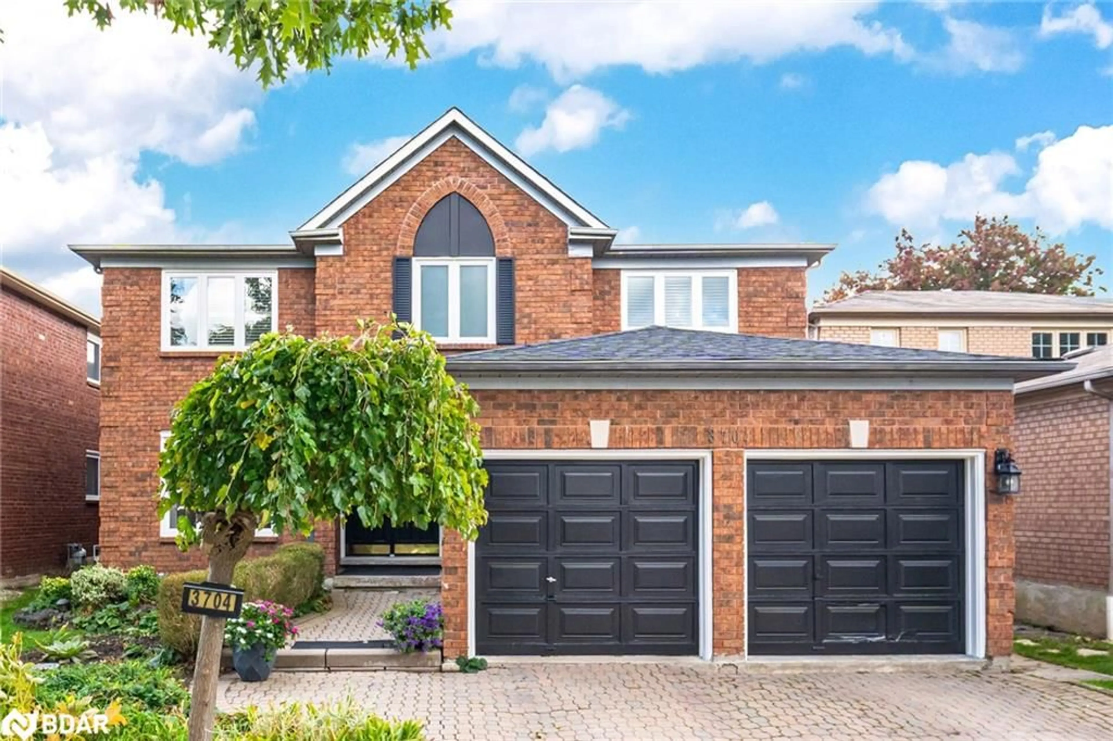 Home with brick exterior material, street for 3704 Ketchum Crt, Mississauga Ontario L5L 4S4