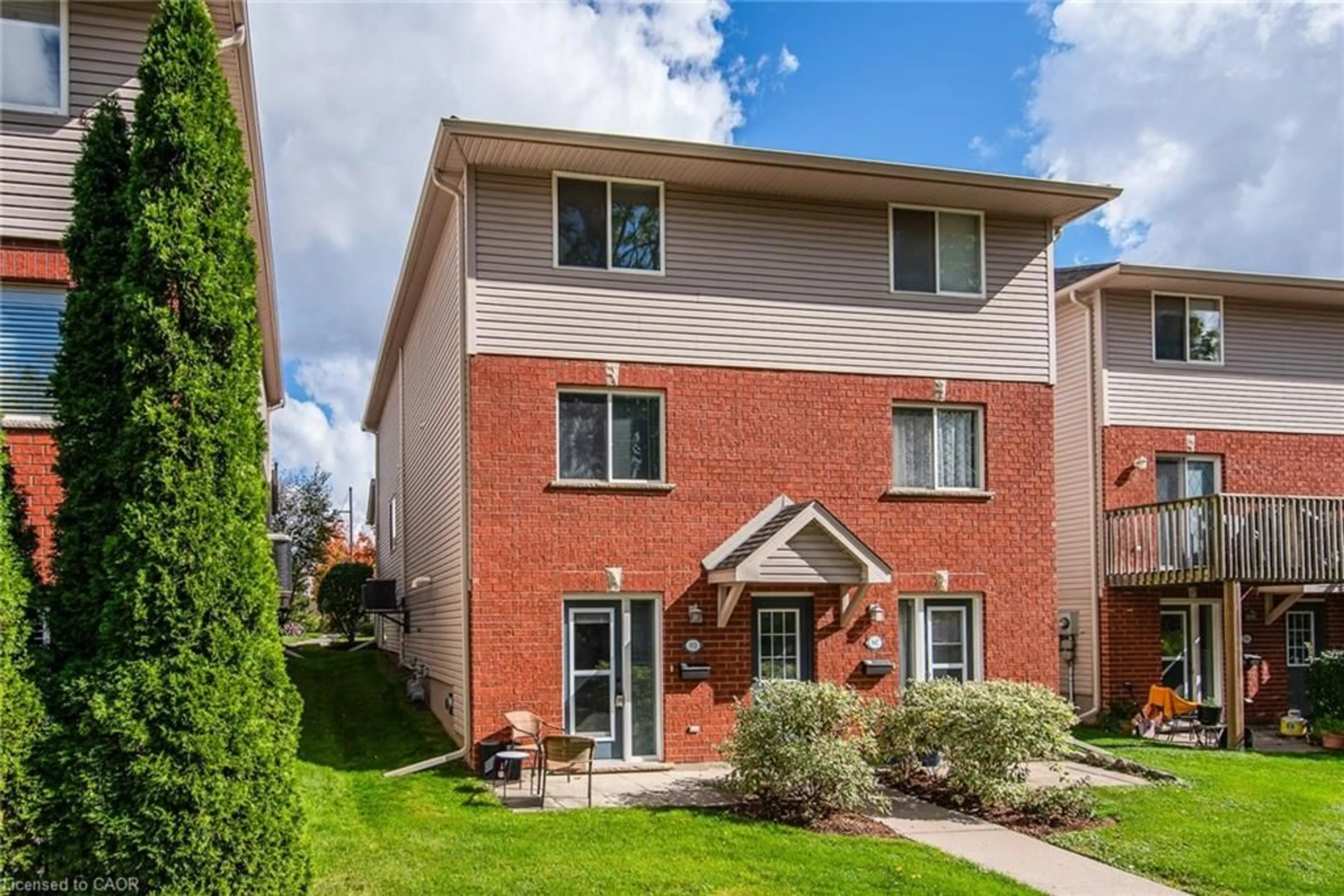 Home with brick exterior material, street for 139 Brighton St #8D, Waterloo Ontario N2J 4Z5
