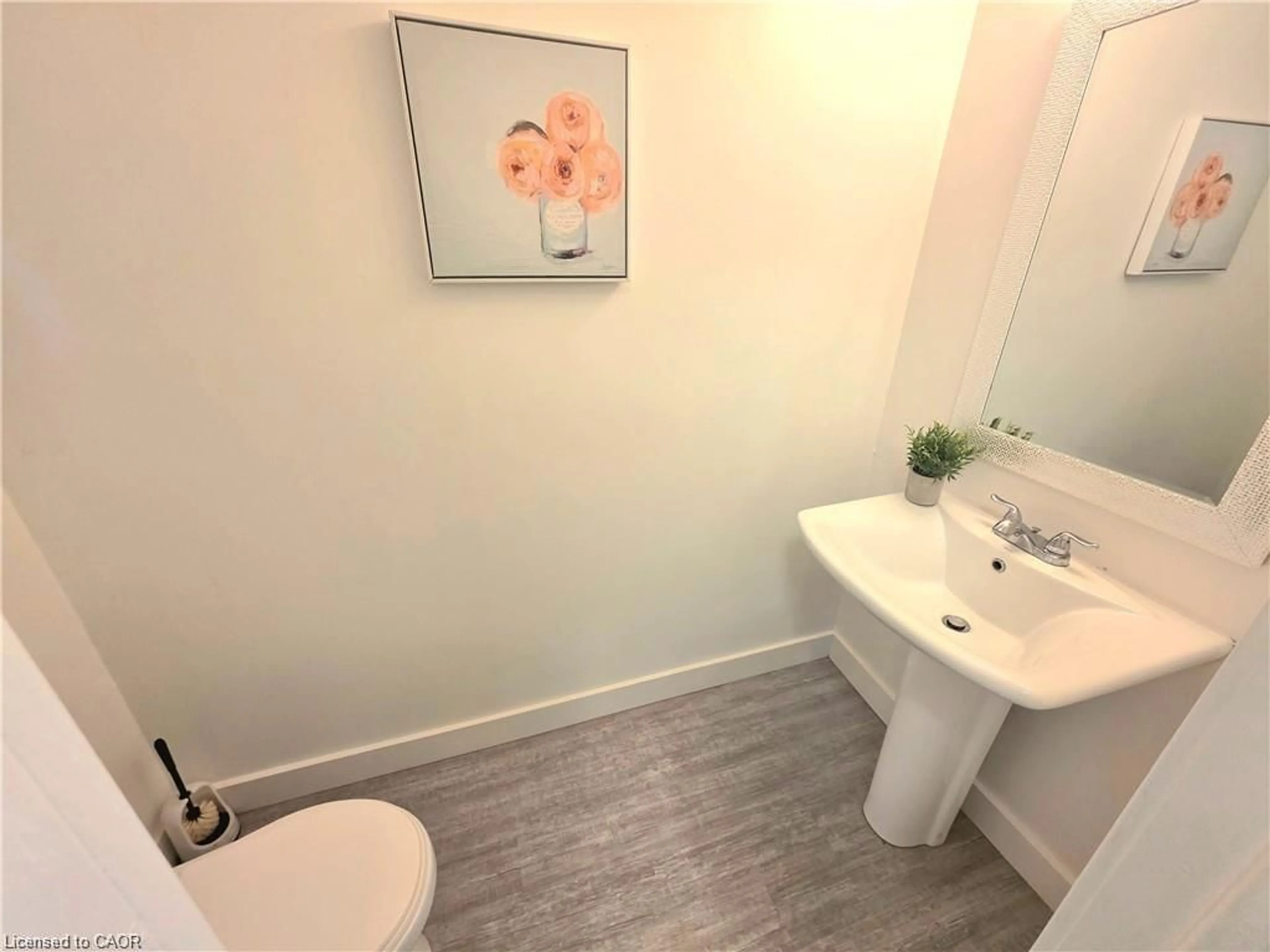 Unknown for 26 Poplar Dr #5, Cambridge Ontario N3C 4A3