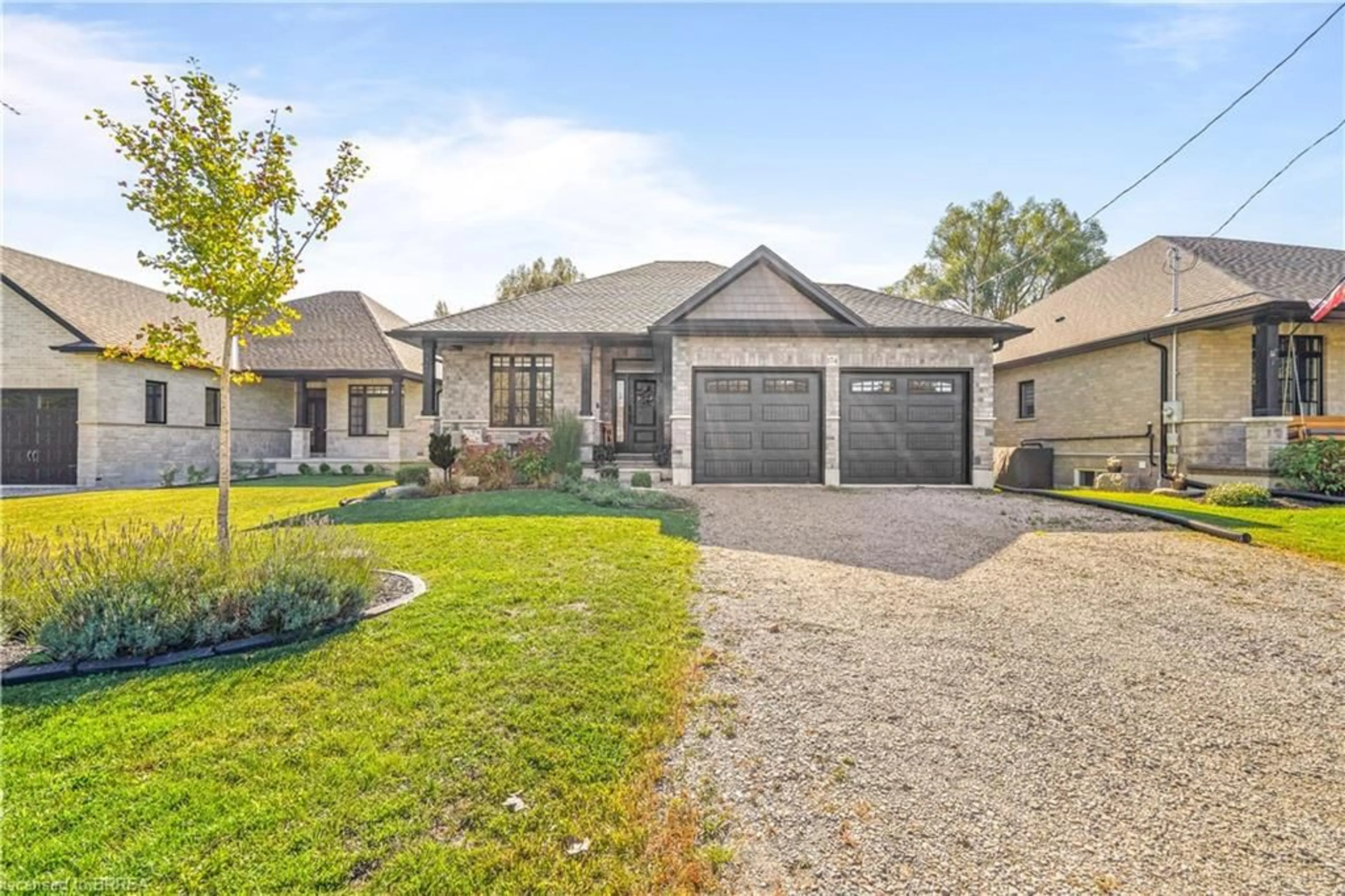 Home with brick exterior material, street for 174 Mechanic St, Waterford Ontario N0E 1Y0