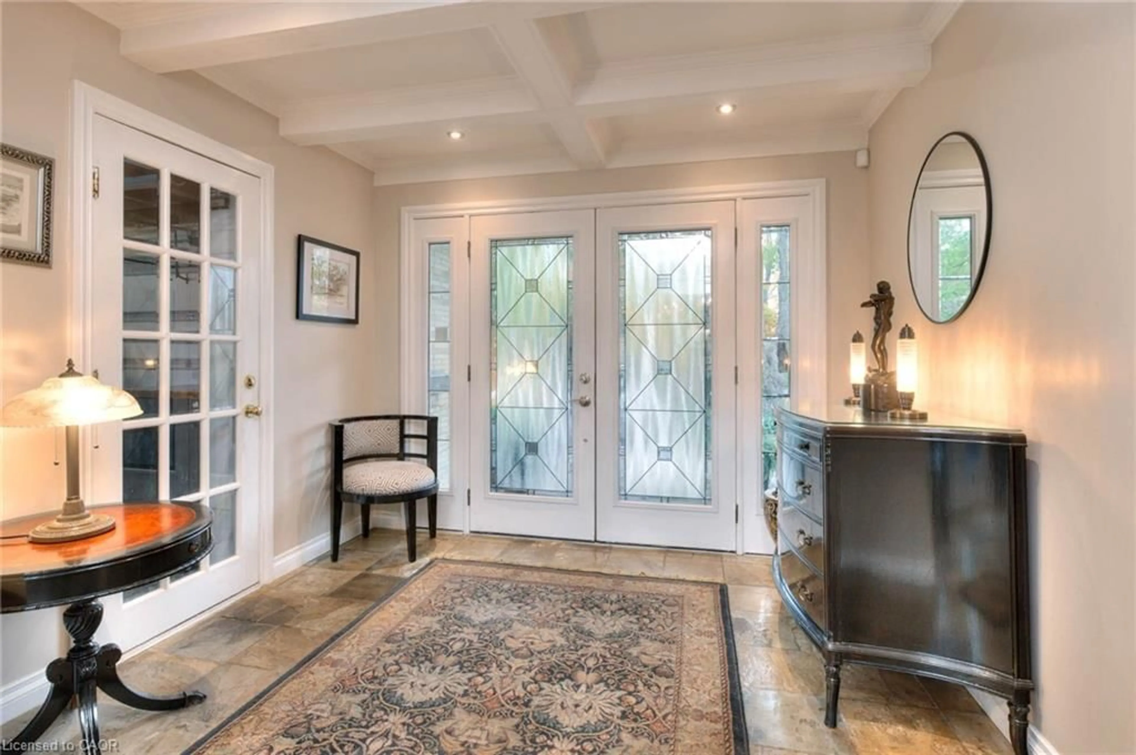 Indoor entryway for 243 Lincoln Rd, Waterloo Ontario N2J 2P4