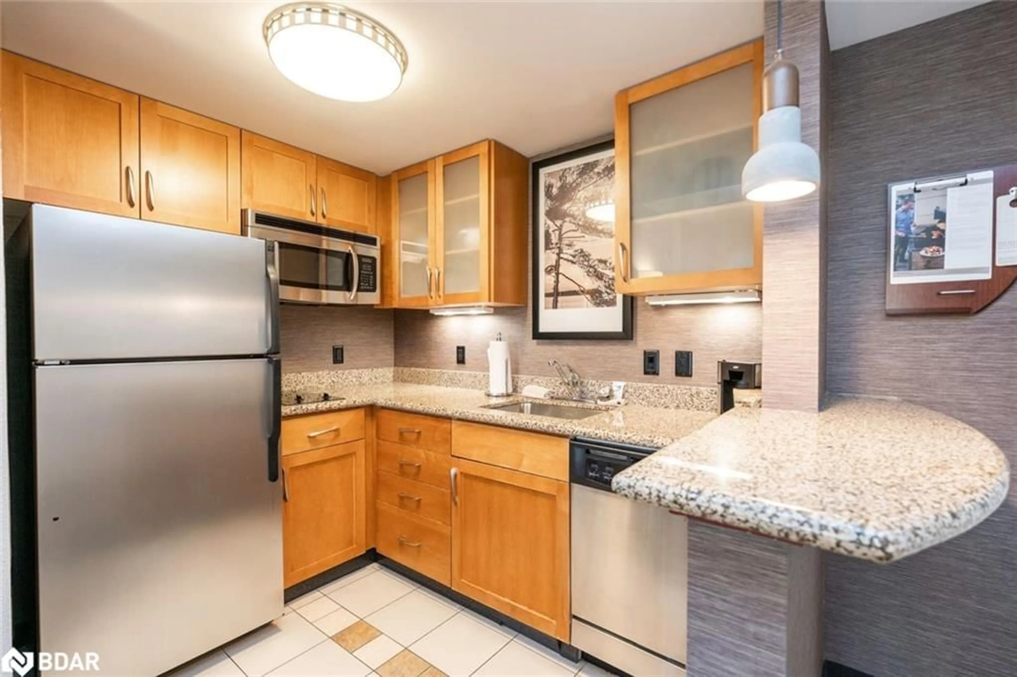Standard kitchen, ceramic/tile floor for 285 Steamship Bay Road #410, Gravenhurst Ontario P1P 1Z9