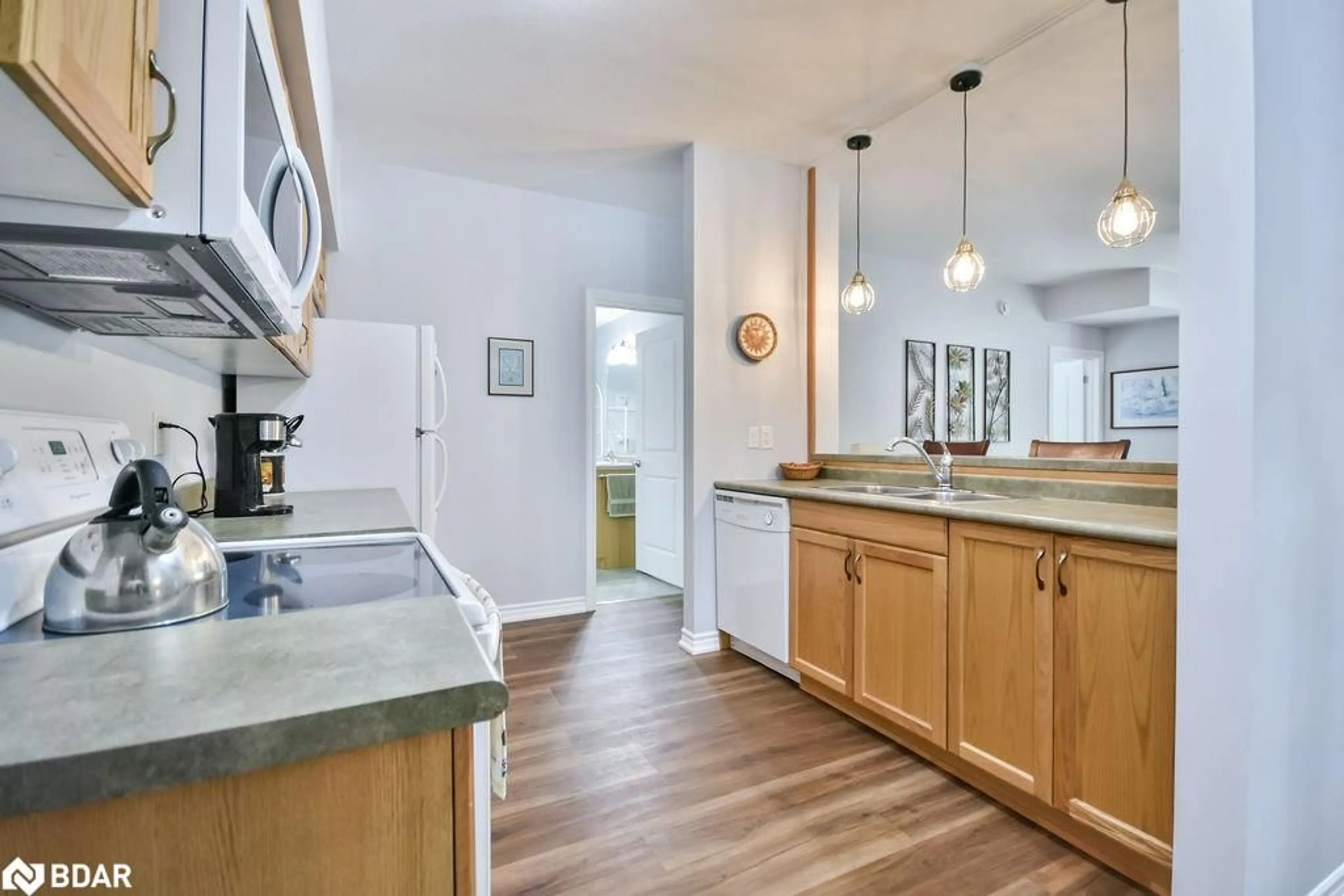 Open concept kitchen, unknown for 19B Yonge St #107, Elmvale Ontario L0L 1P0