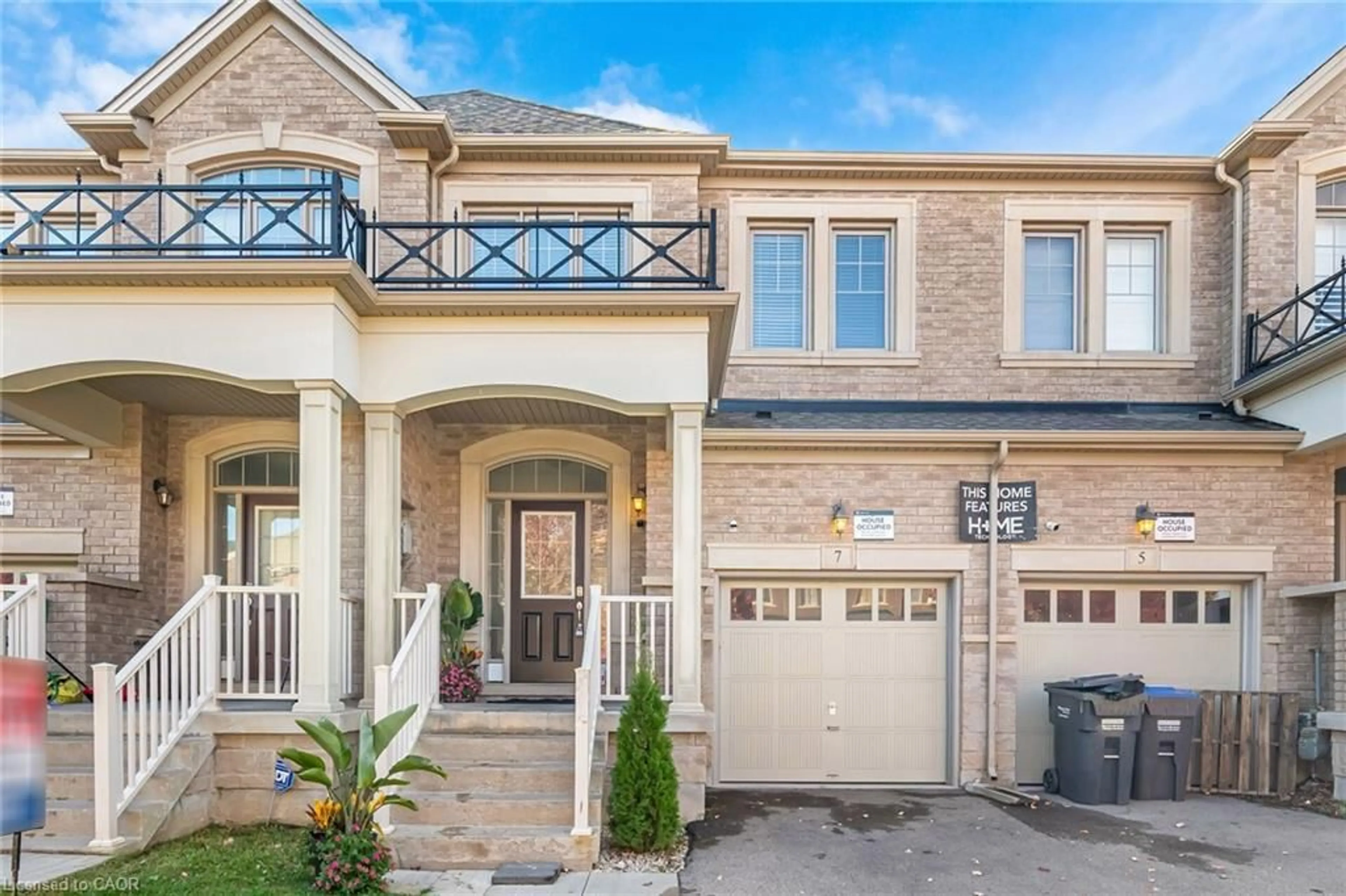 Home with brick exterior material, street for 105 Sugarhill Dr, Brampton Ontario L7A 3X3