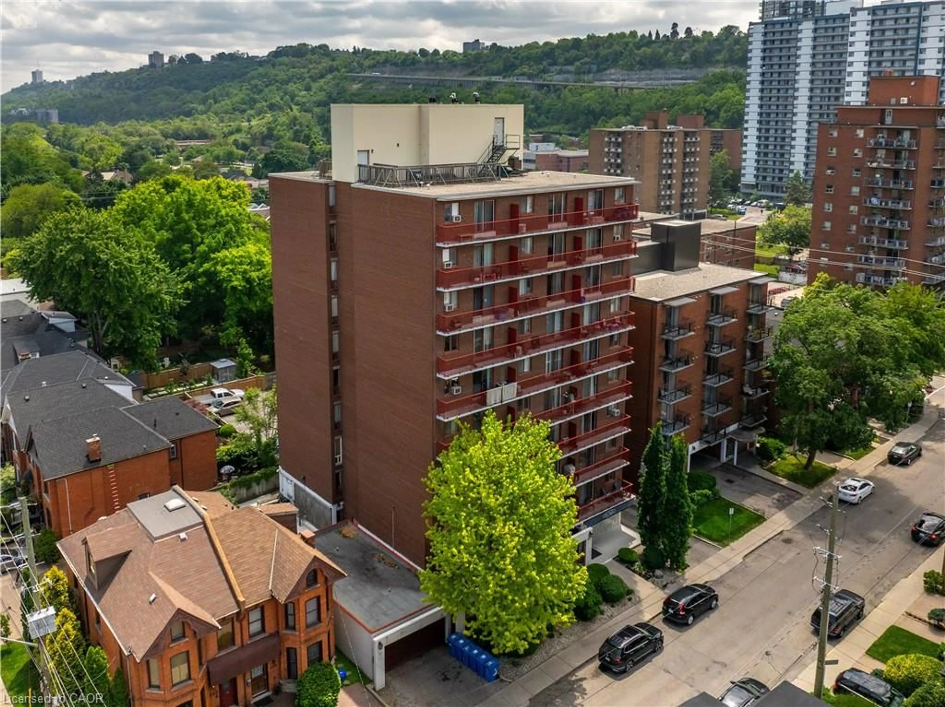 A pic from outside/outdoor area/front of a property/back of a property/a pic from drone, city buildings view from balcony for 141 Catharine St #806, Hamilton Ontario L8N 2J7