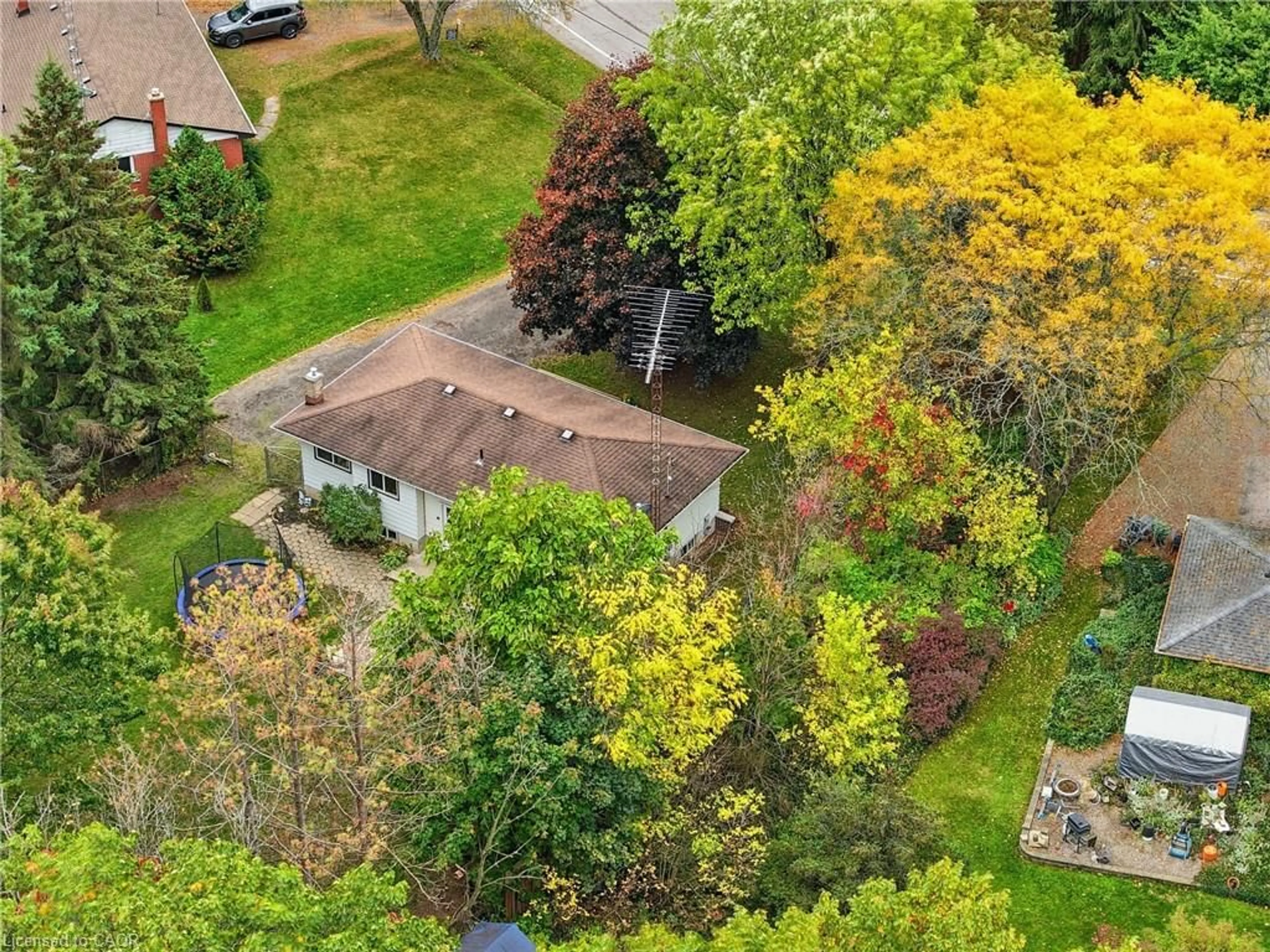 A pic from outside/outdoor area/front of a property/back of a property/a pic from drone, street for 62 Oswego Park Rd, Dunnville Ontario N1A 2W2