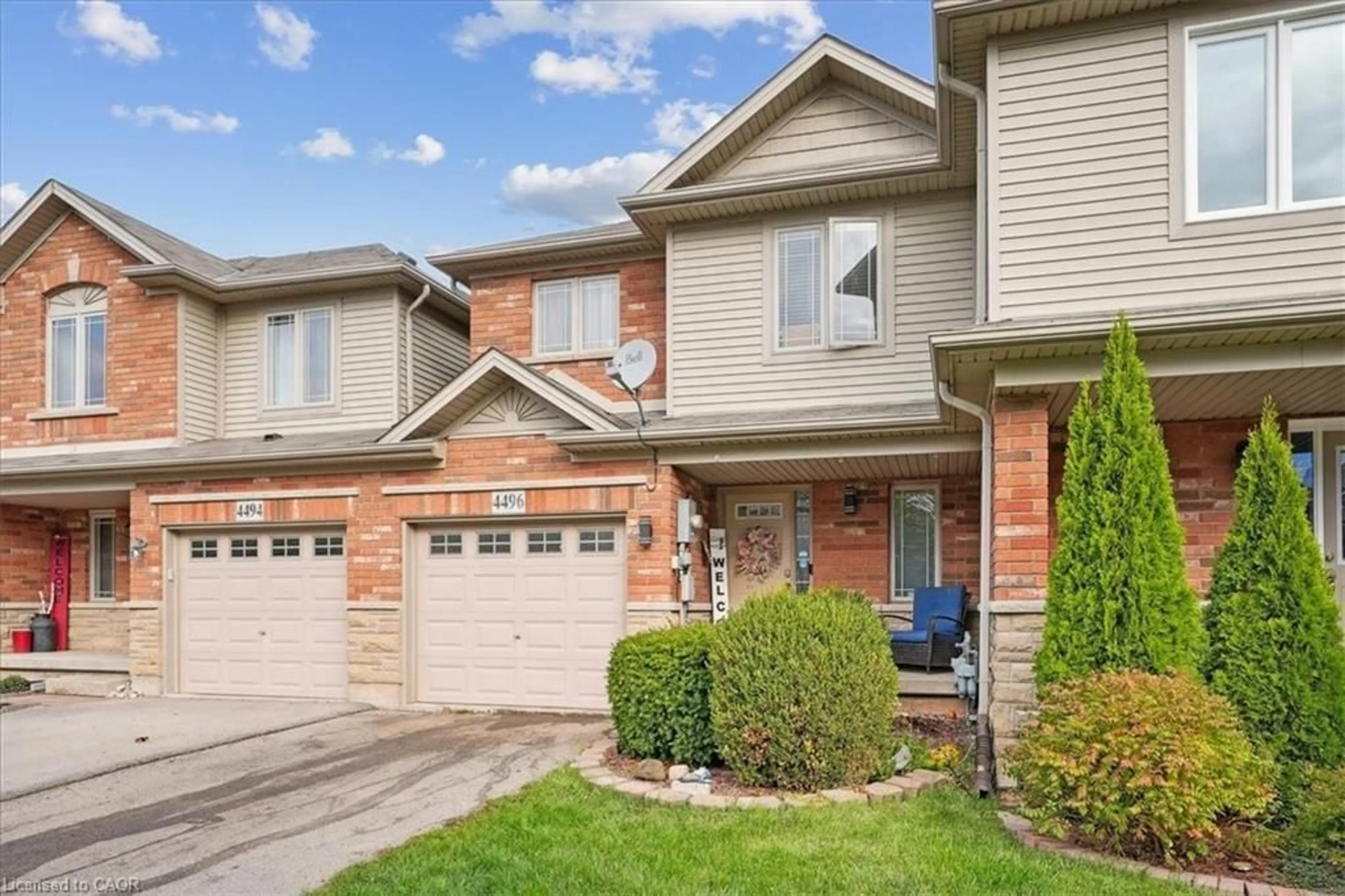 Home with brick exterior material, street for 4496 Comfort Cres, Lincoln Ontario L0R 1B3