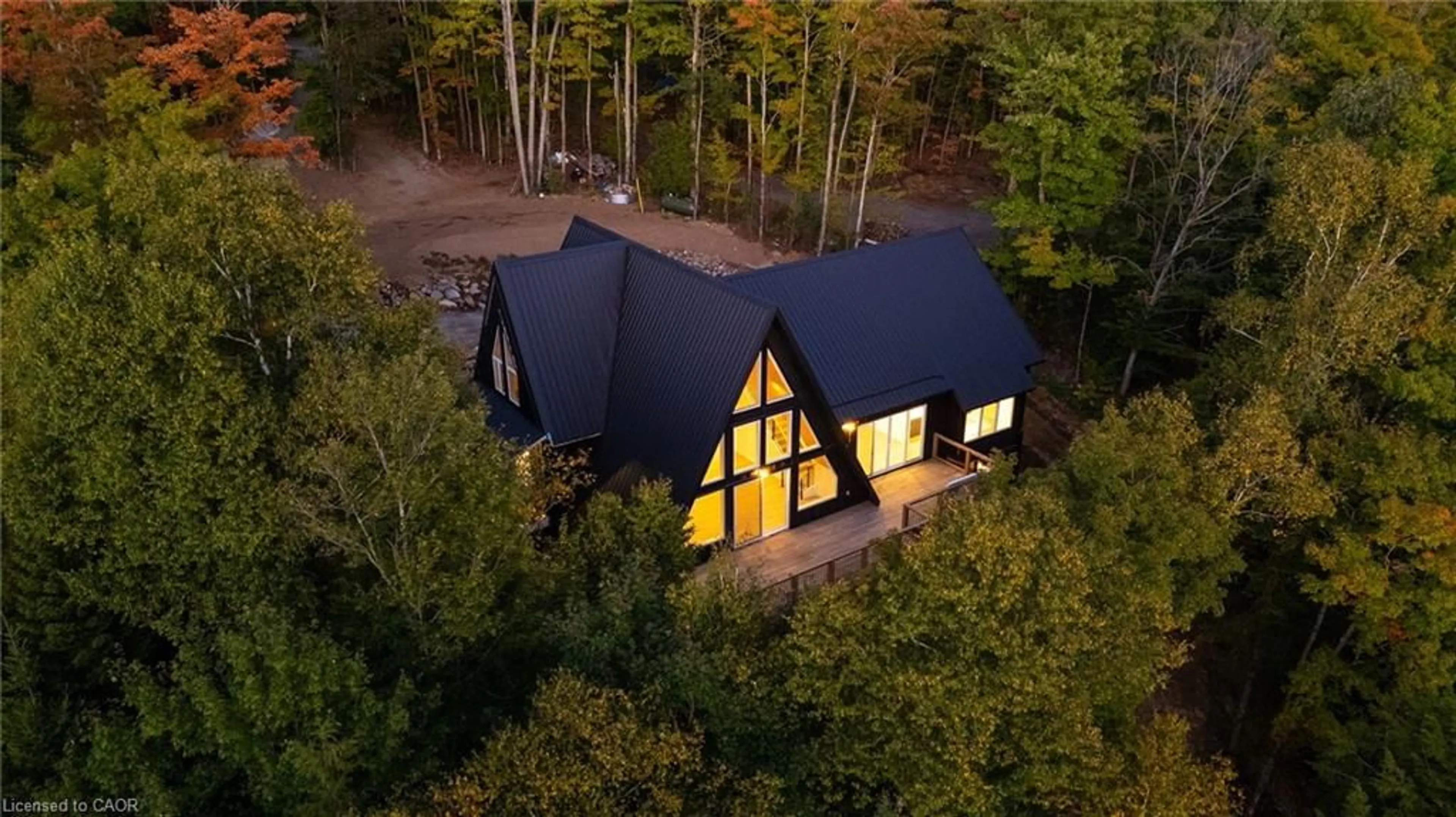 A pic from outside/outdoor area/front of a property/back of a property/a pic from drone, unknown for 1295 Wenona Lake Rd, Haliburton Ontario K0M 1S0