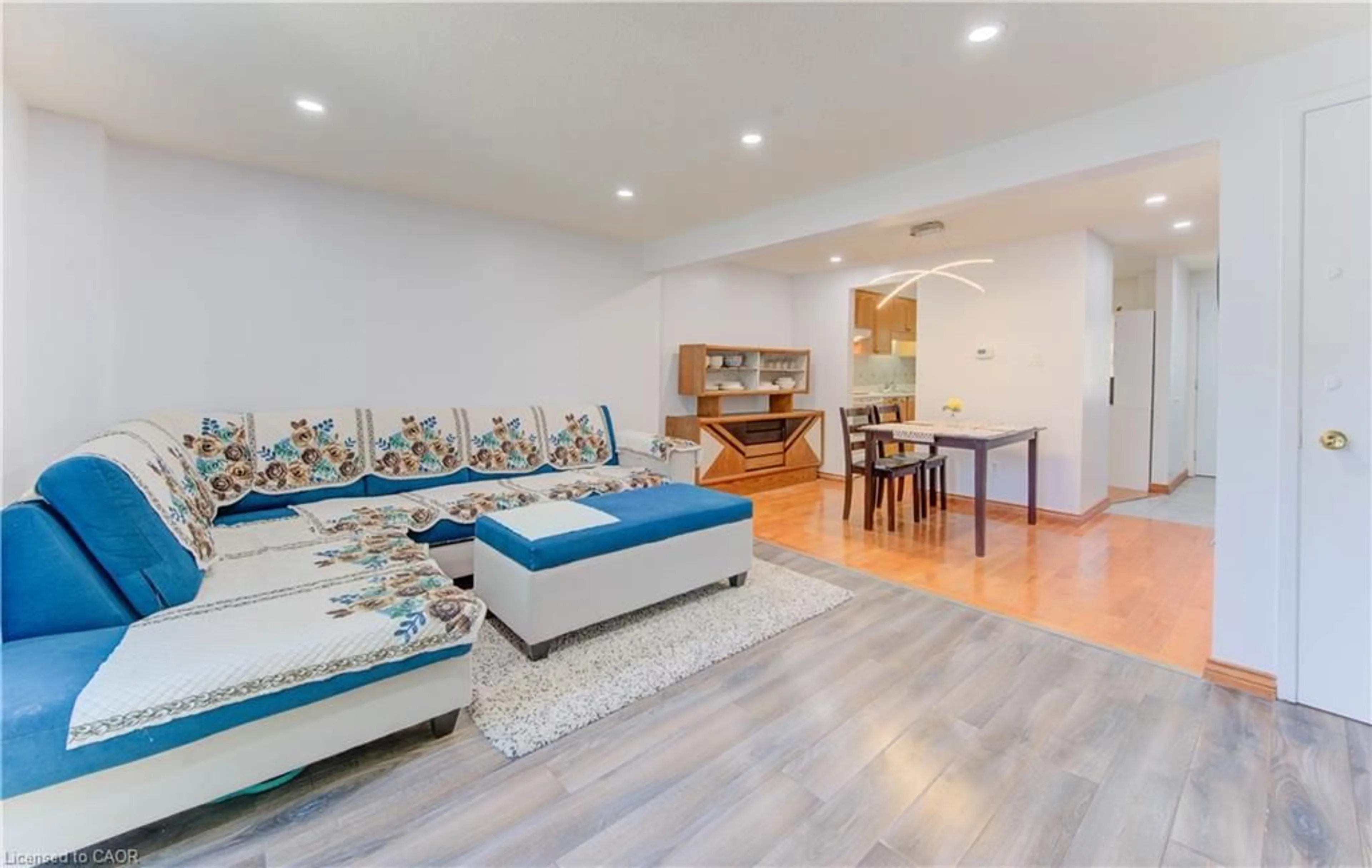 Living room with furniture, unknown for 307 Northlake Dr #A, Waterloo Ontario N2V 1W5