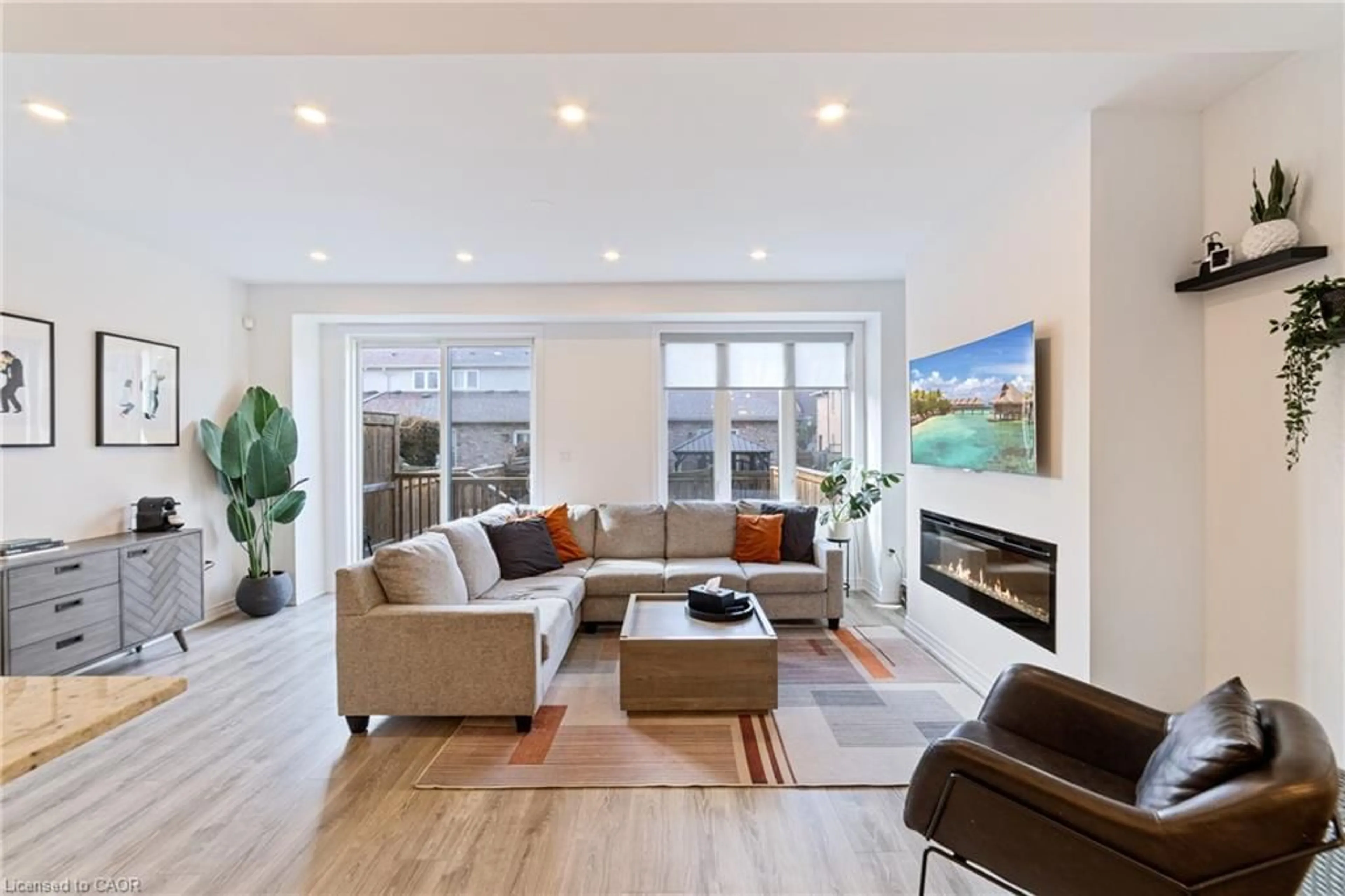 Living room with furniture, unknown for 1890 Rymal Rd #43, Stoney Creek Ontario L0R 1P0