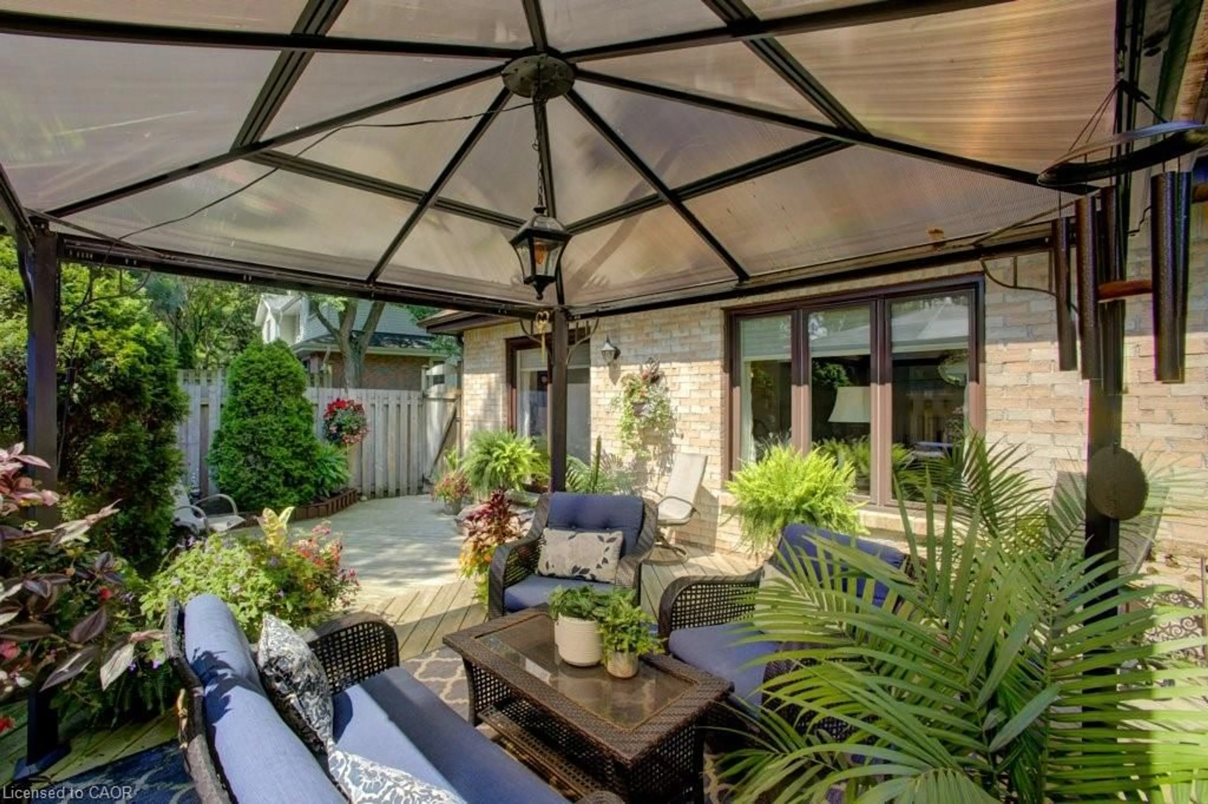 Patio, street for 479 Beechwood Dr #3, Waterloo Ontario N2T 1H8