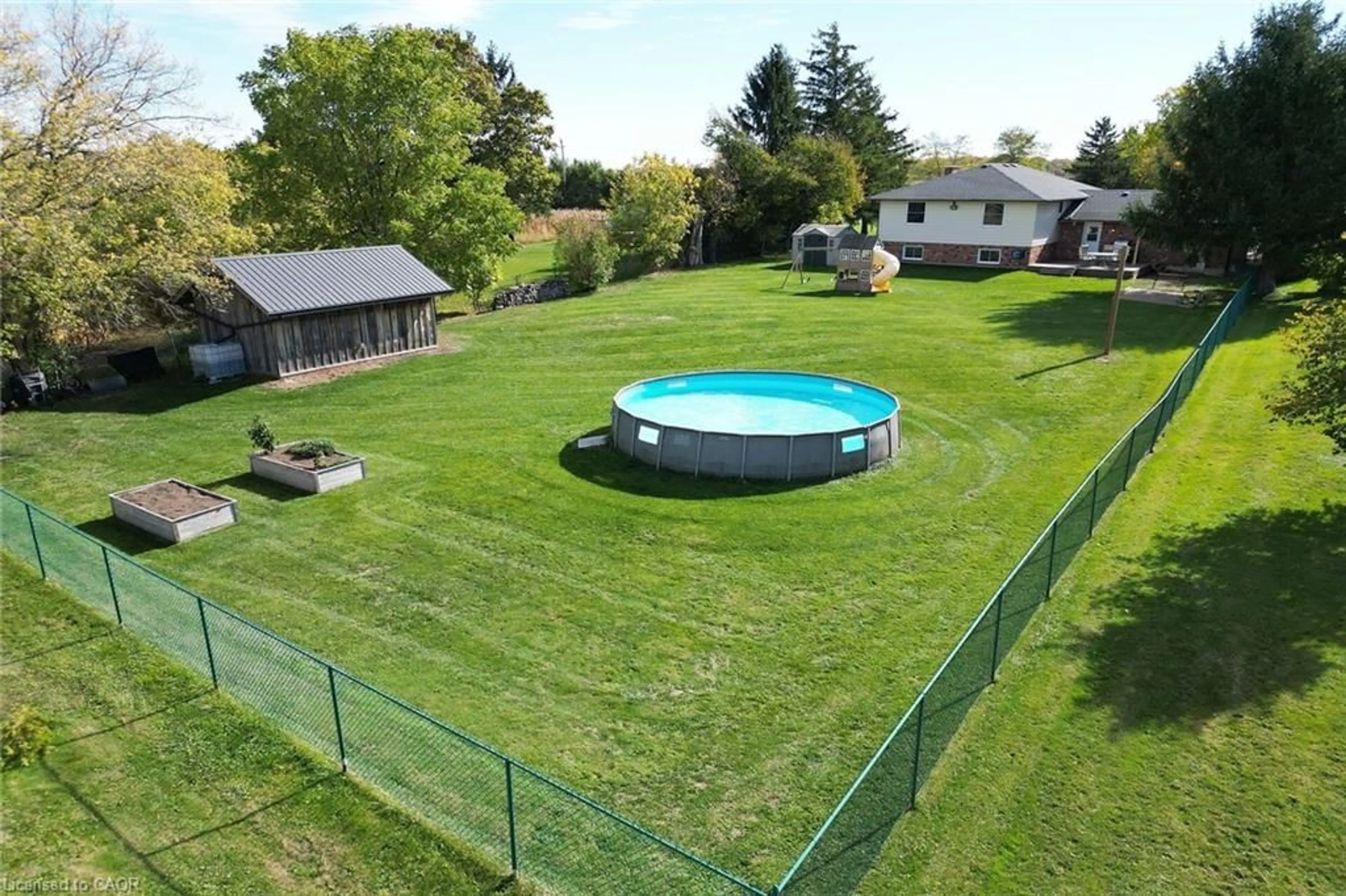 Pool for 1489 Norfolk County Rd 19, Wilsonville Ontario N0E 1Z0